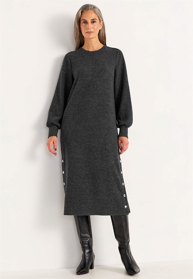 Superblød kjole med knapper Beata