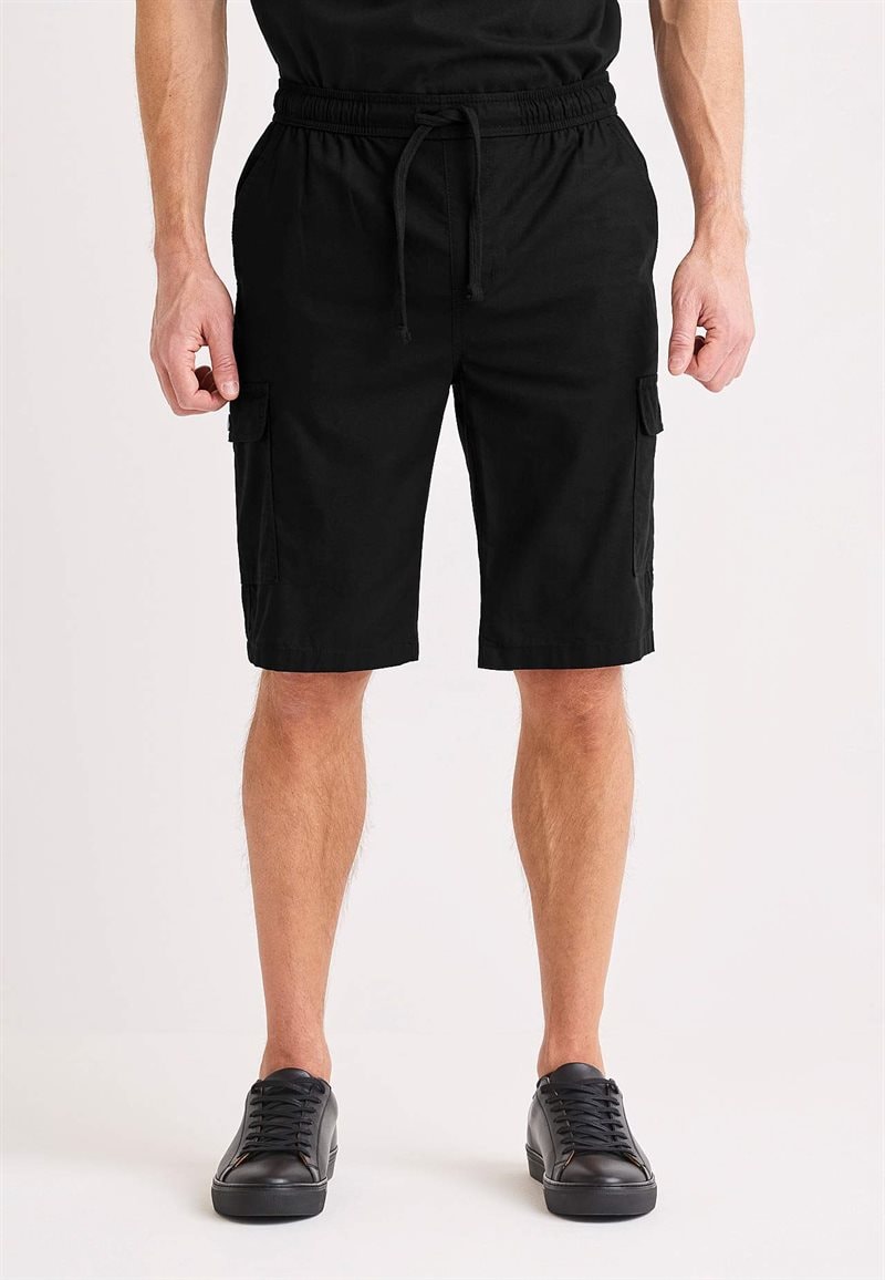 Cargo shorts med flere lommer