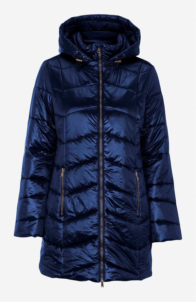 Foret jakke med skinnende stof