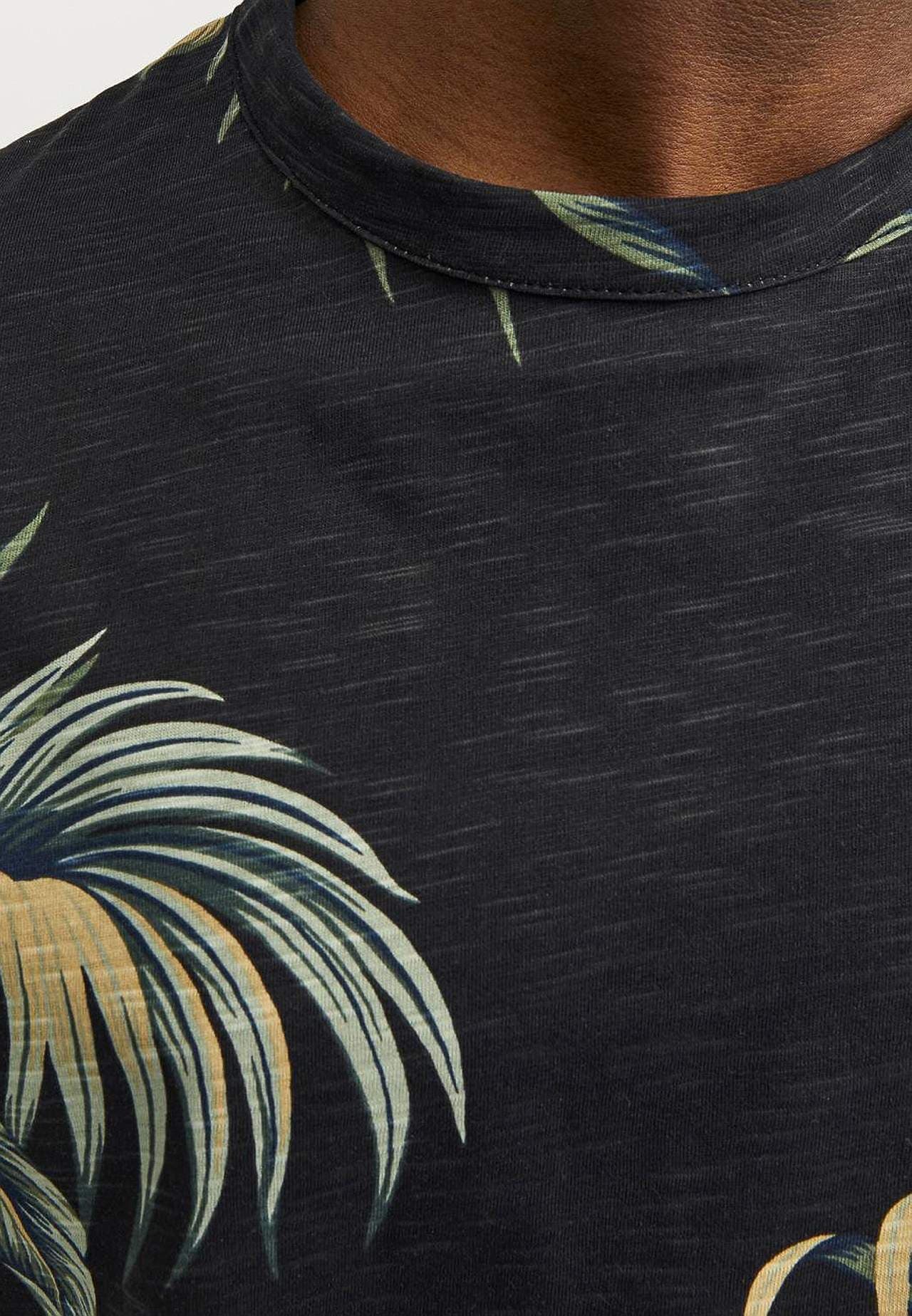 Bladmønstret t-shirt