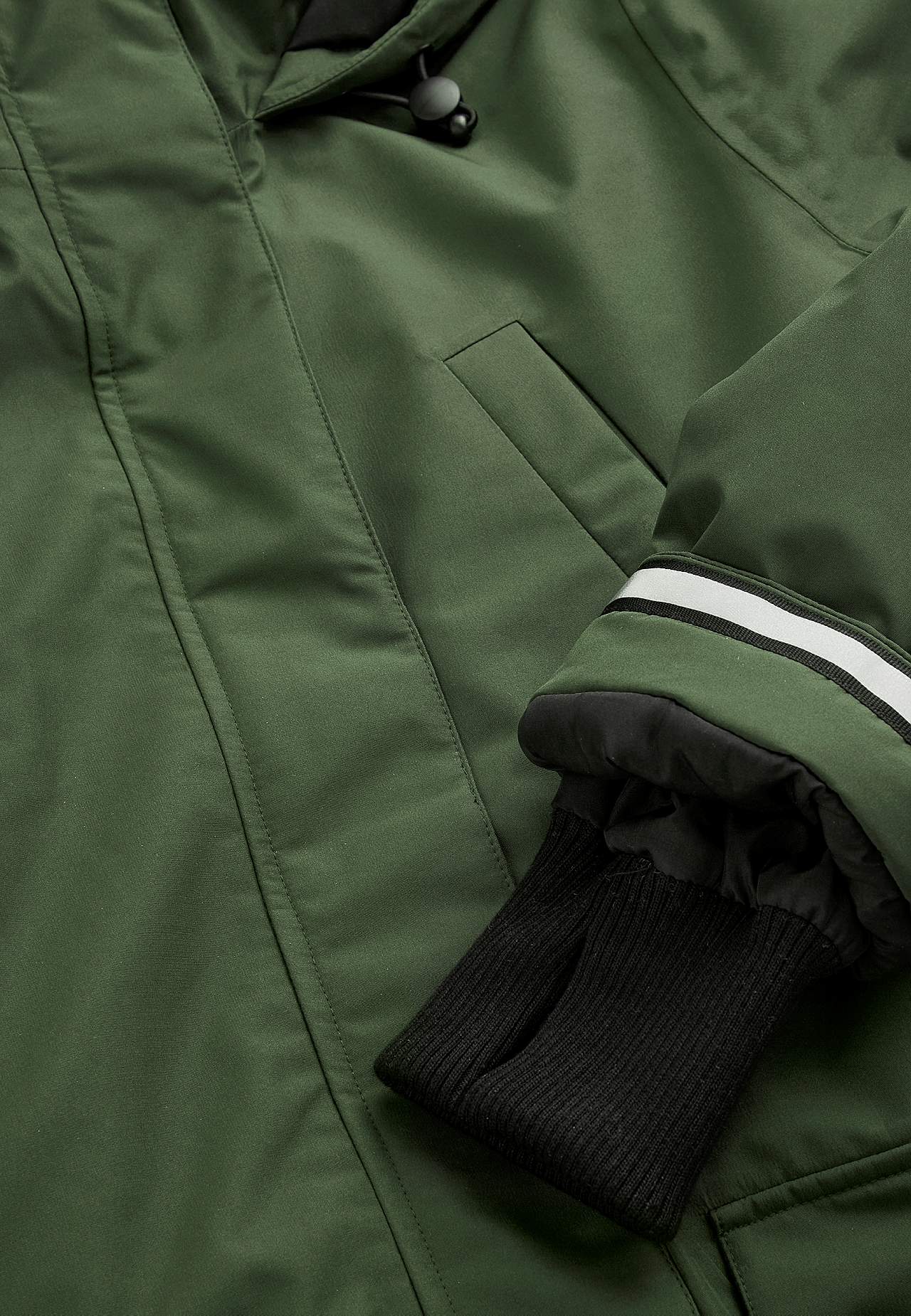 Funktionel, varmt foret, lang parka