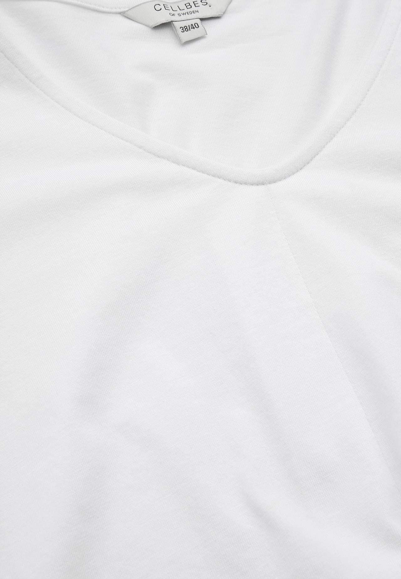 V-udskåret jerseytop