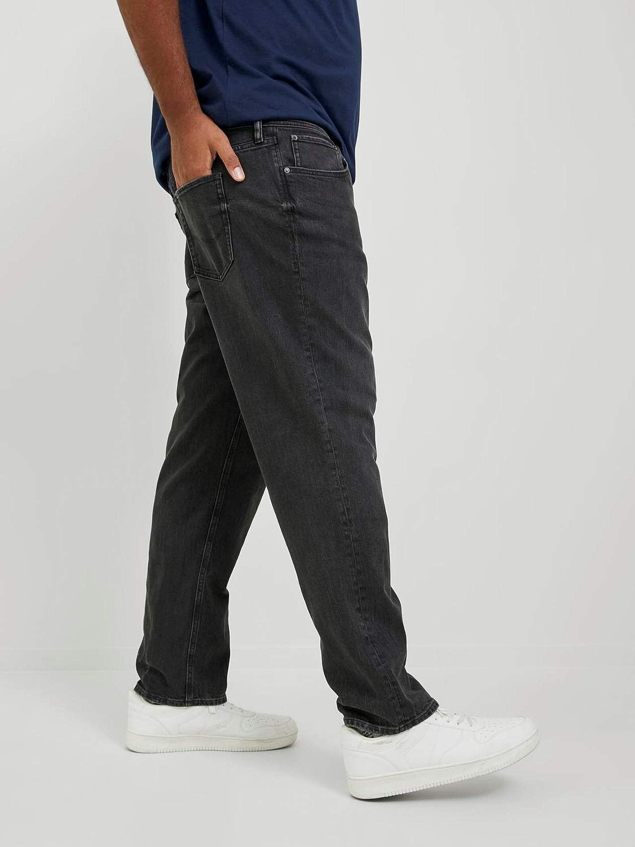 Jeans med indsnævrende ben