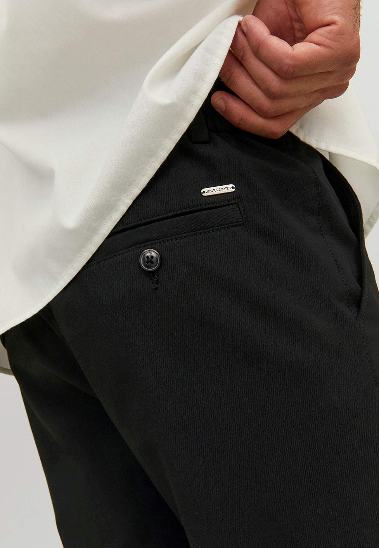 Stilfulde bukser med elastisk talje bagpå