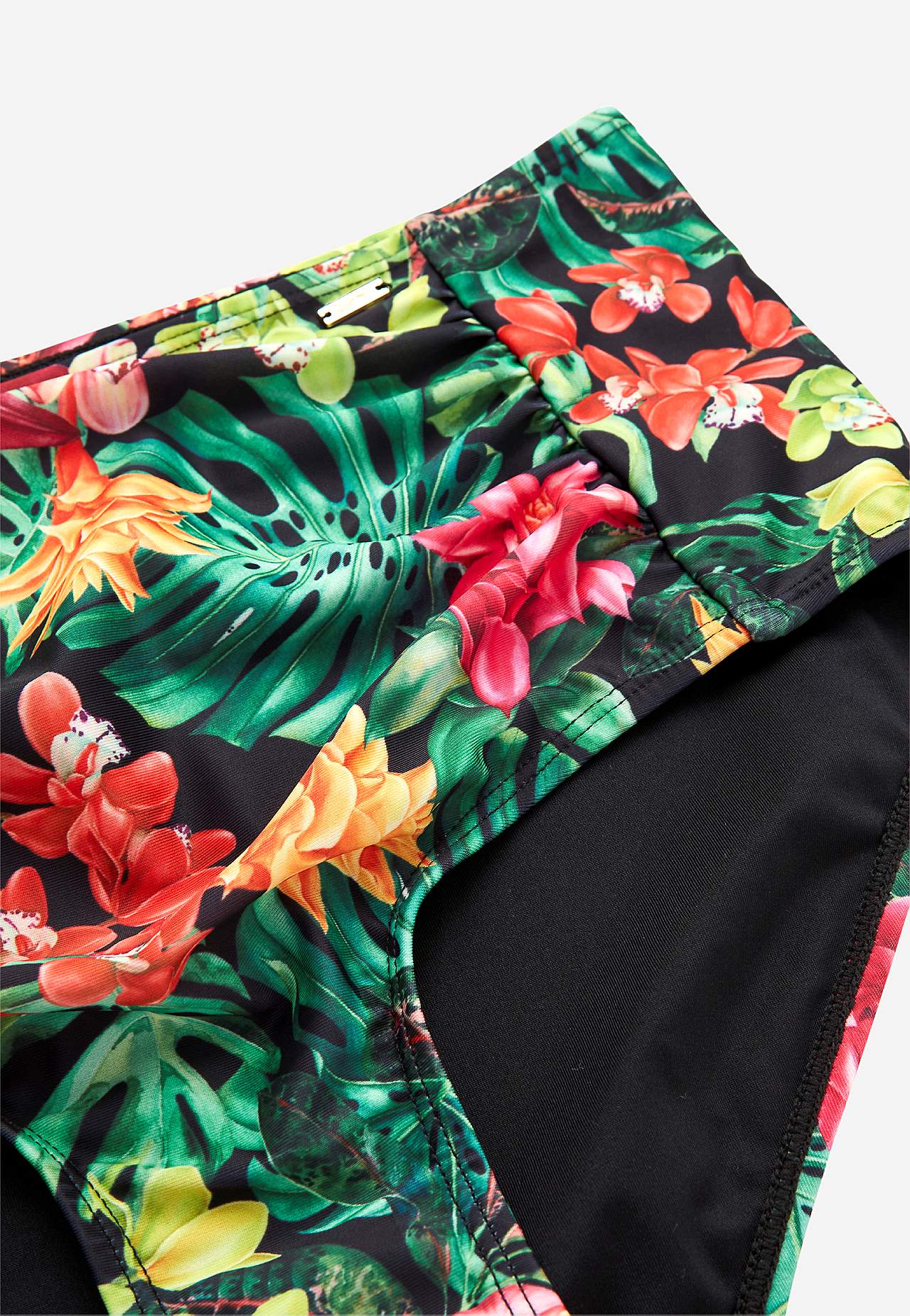 Bikiniunderdel med høj talje og et blomstermønster