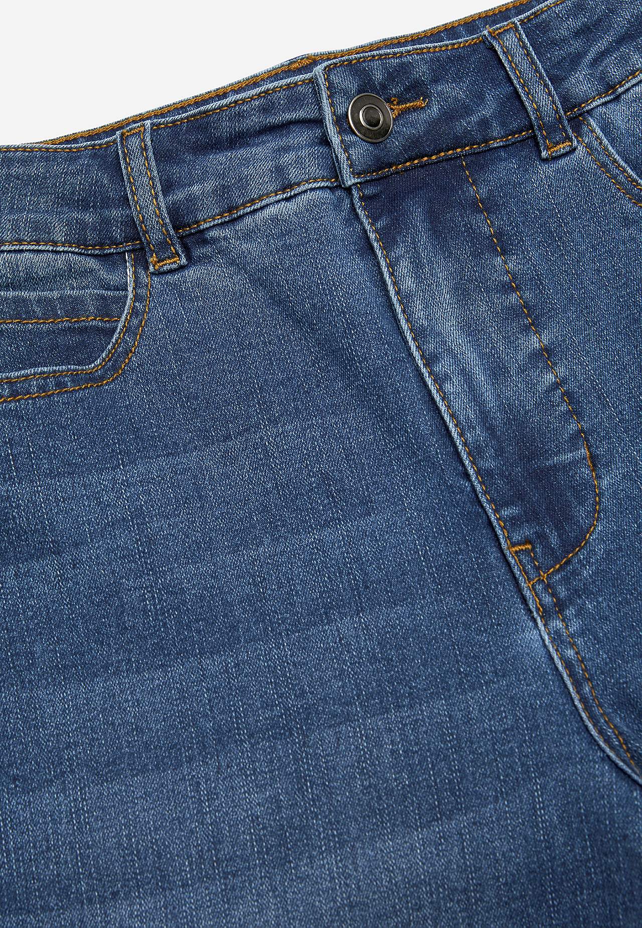 Elastiske ankeljeans