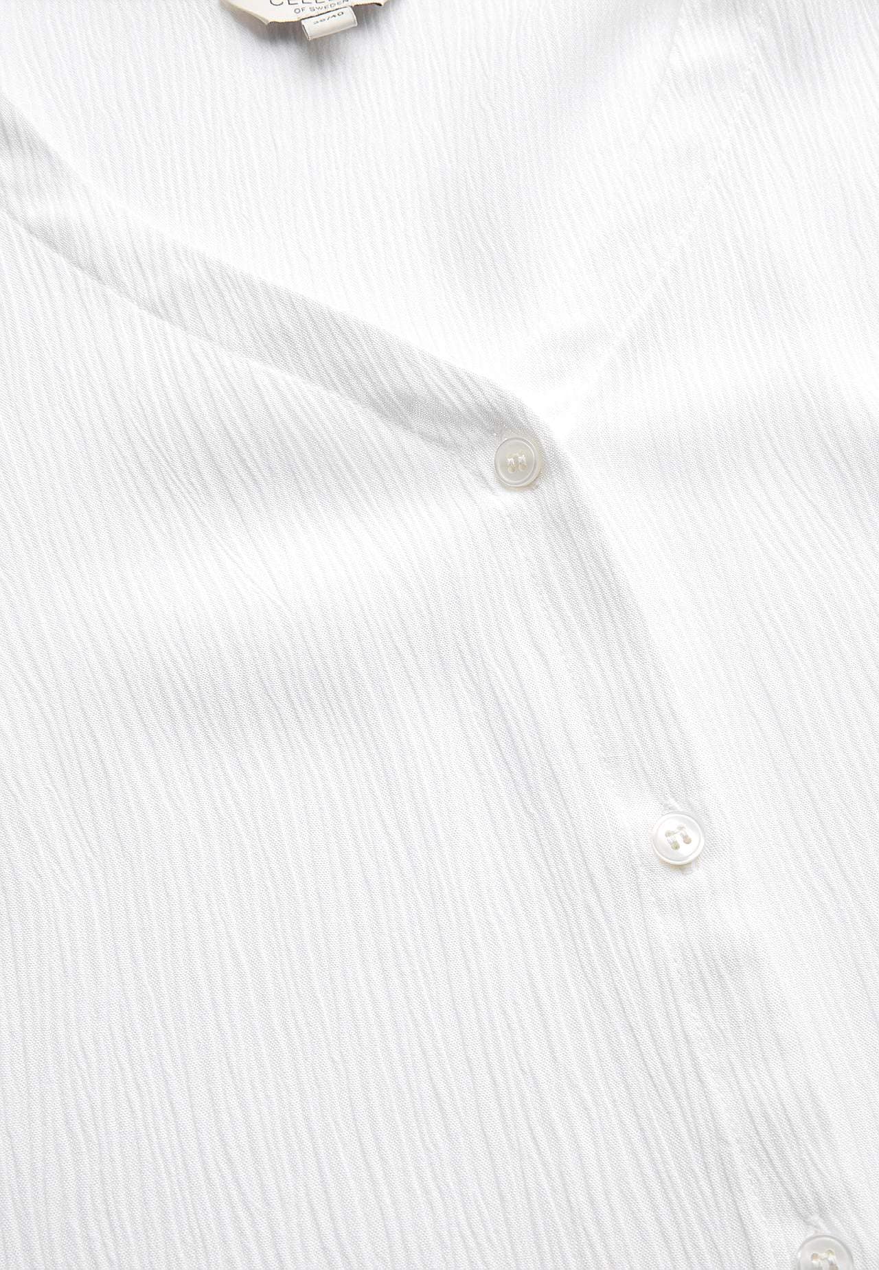 Bluse med crepe kvalitet