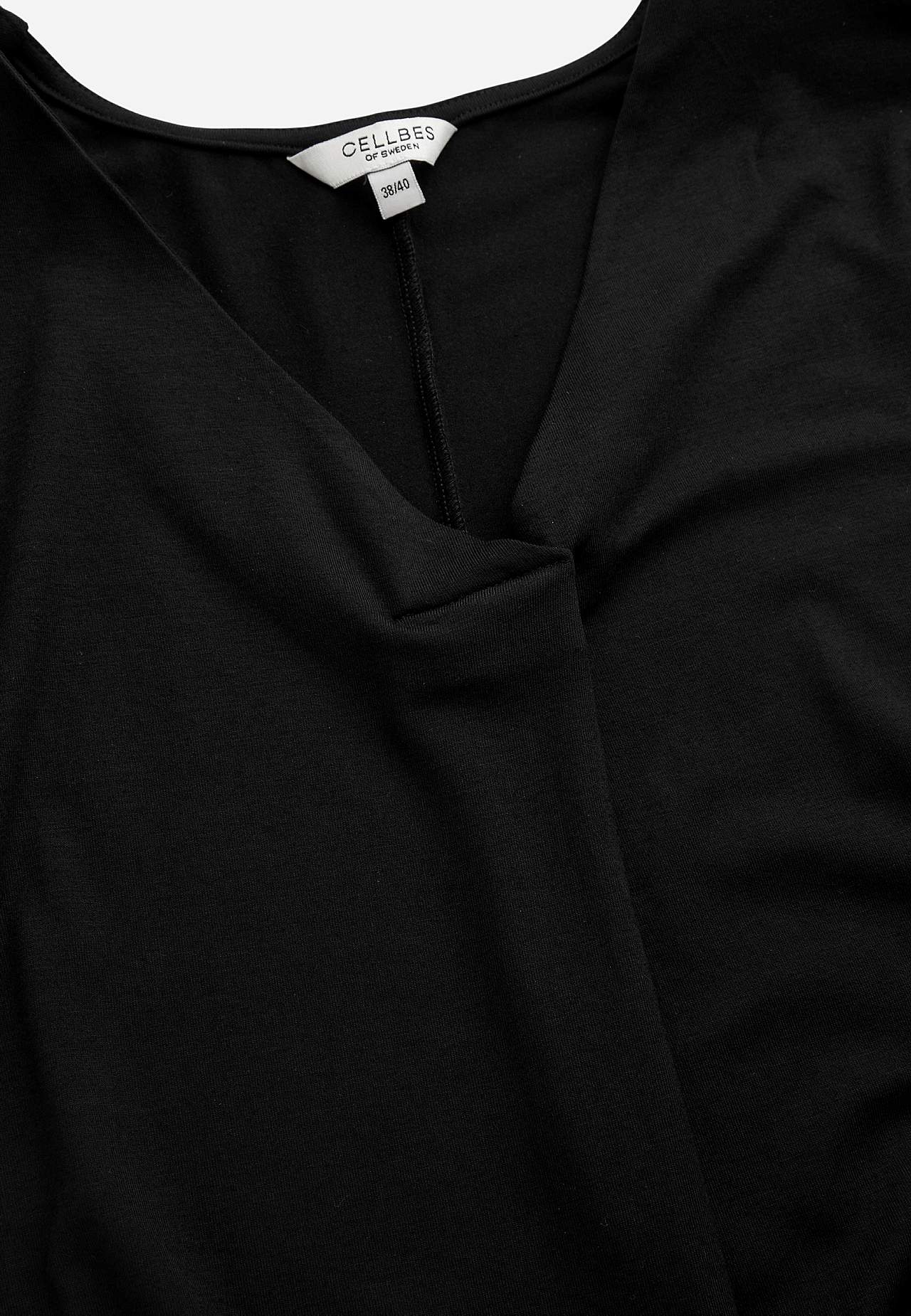 V-udskåret jerseytop