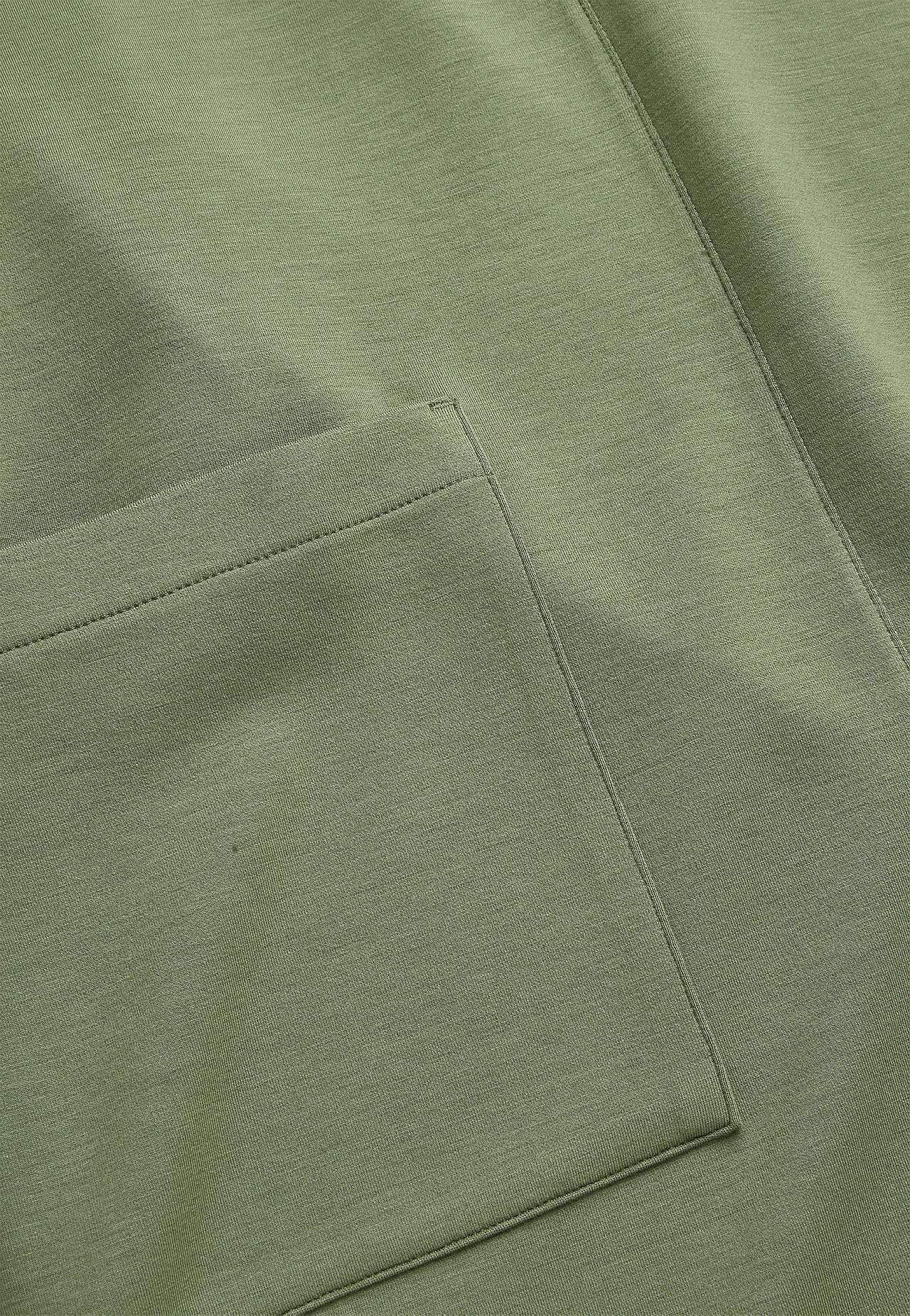 Superblød jerseykjole med lommer