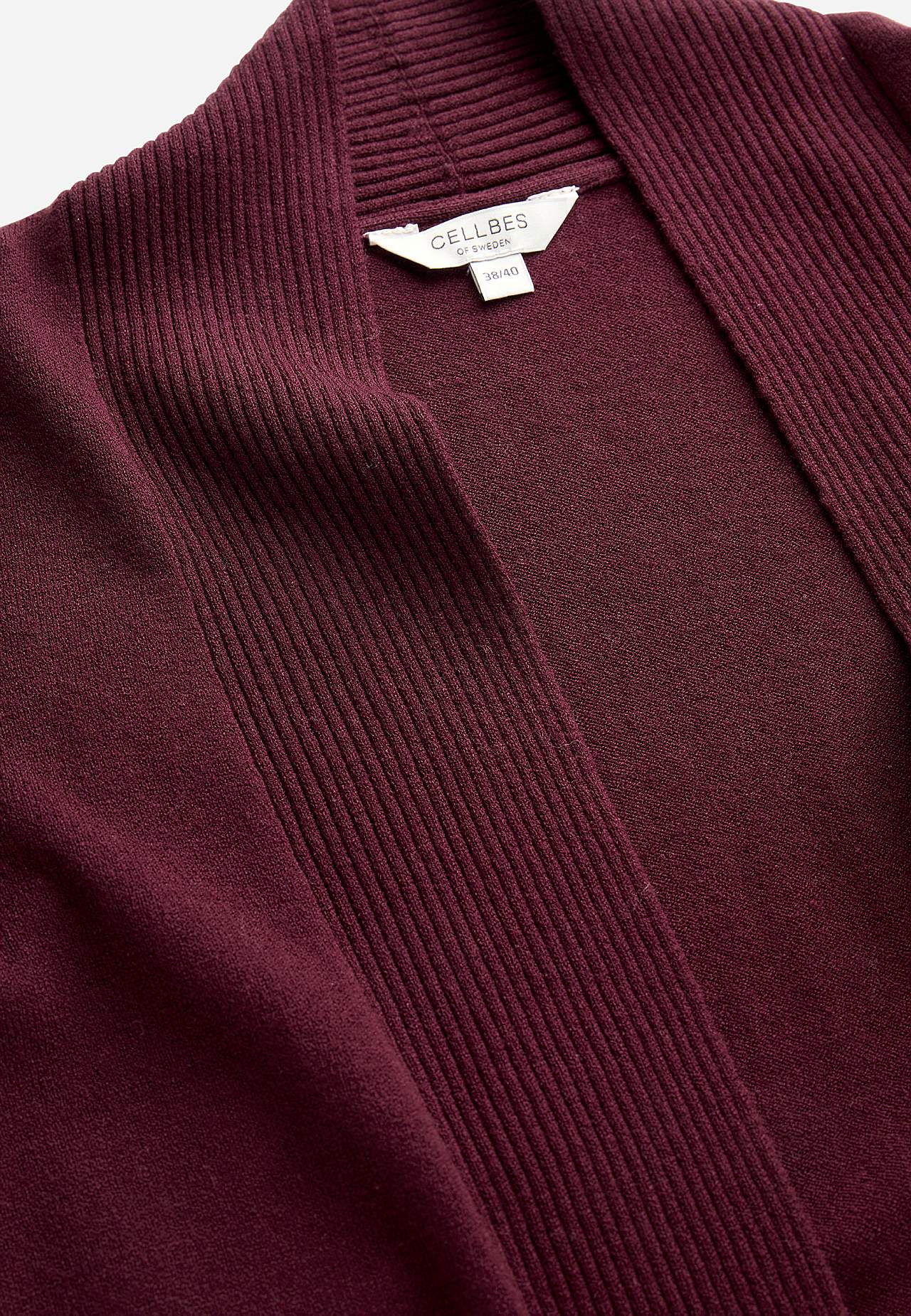 Fintstrikket cardigan