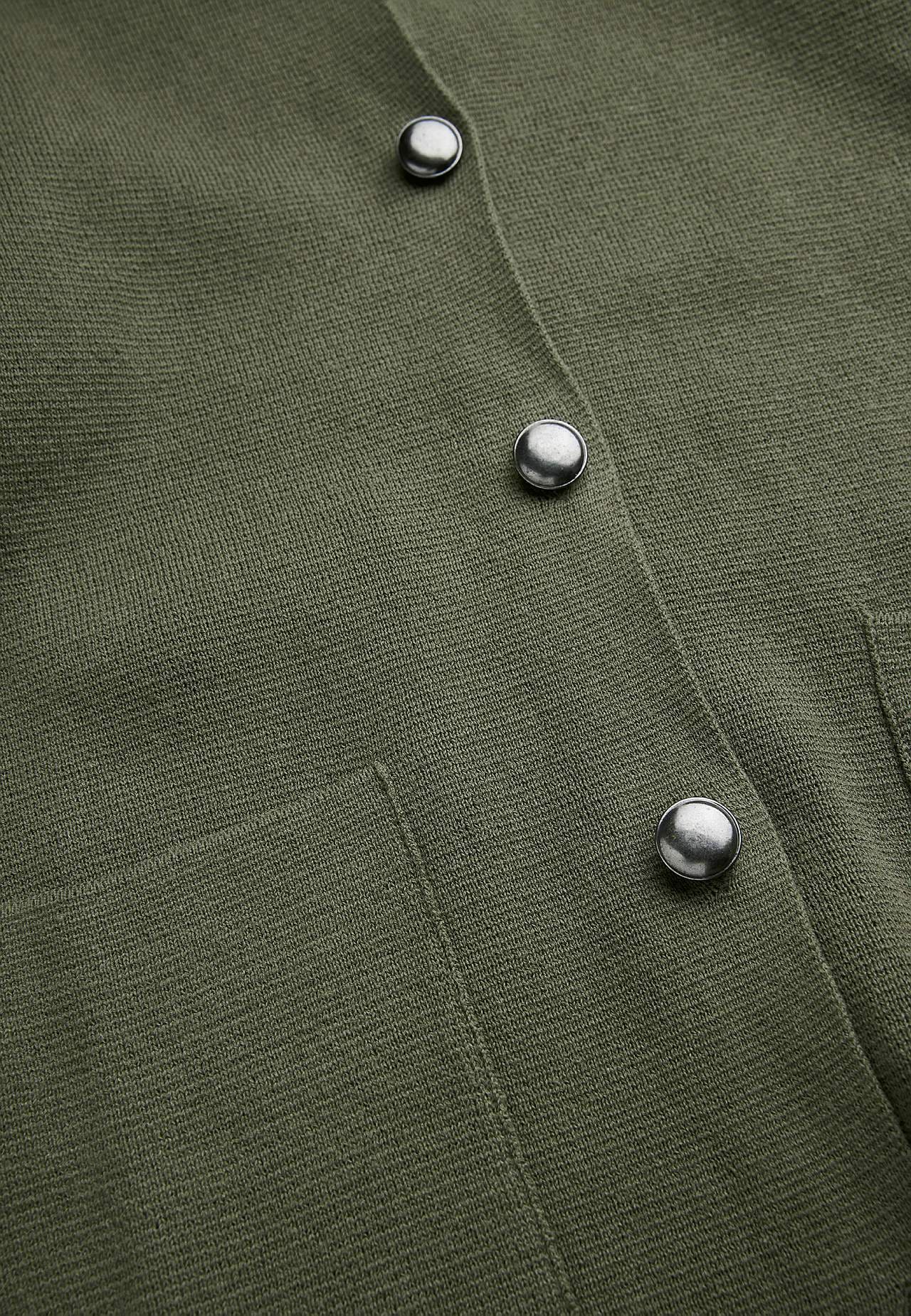 Cardigan med knapper