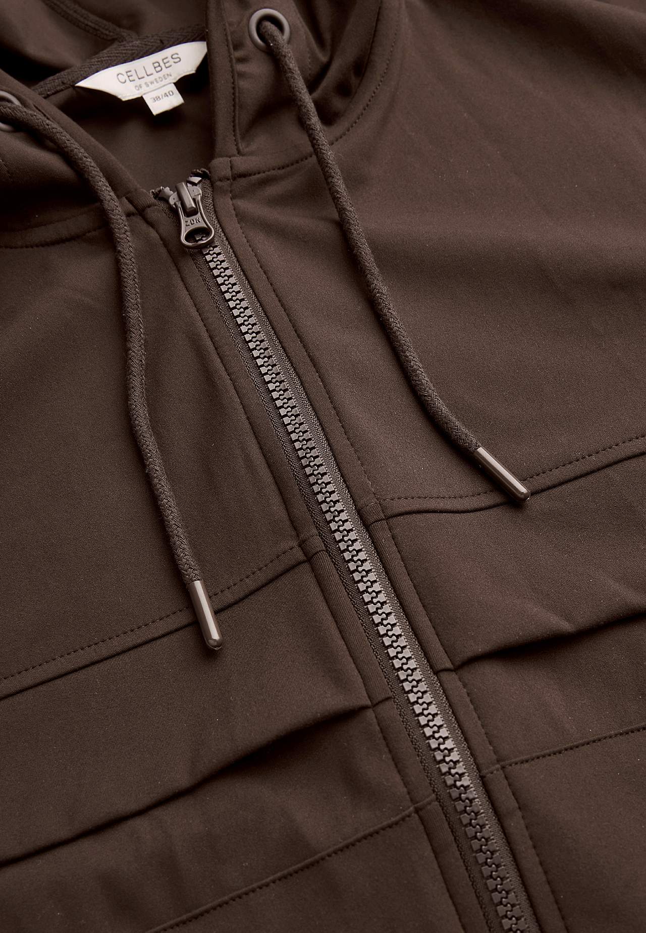 Alsidig jakke med hætte Daria