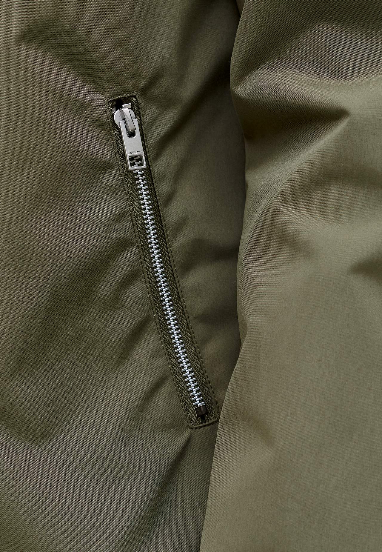 Bomberjakke med mat overflade