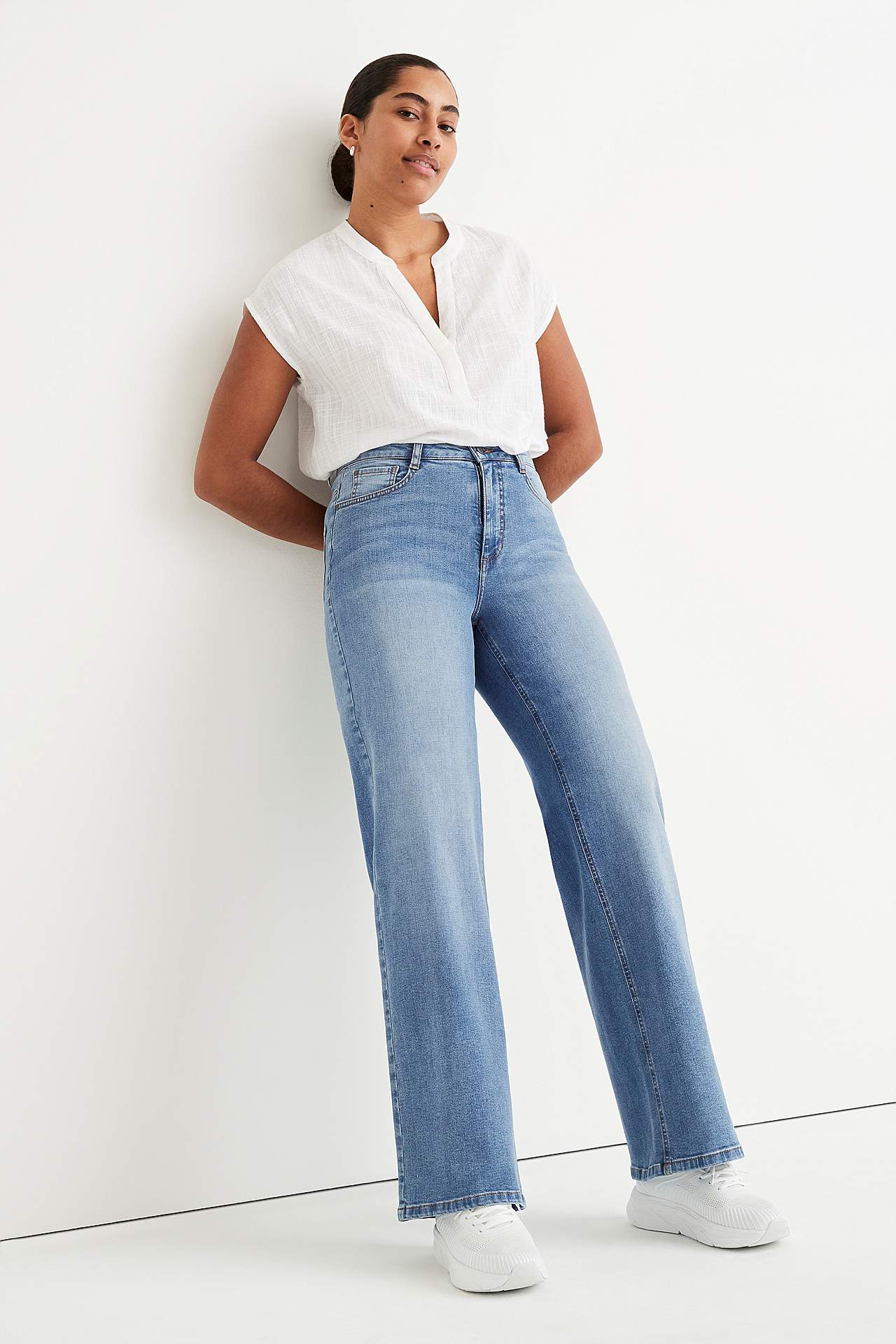 Brede jeans med høj talje