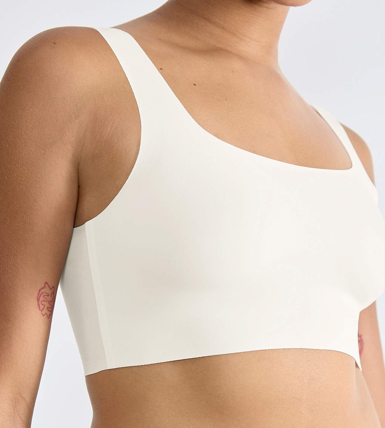 Sømløs BH-top i superblød mikrofiber Zero Feel 2.0