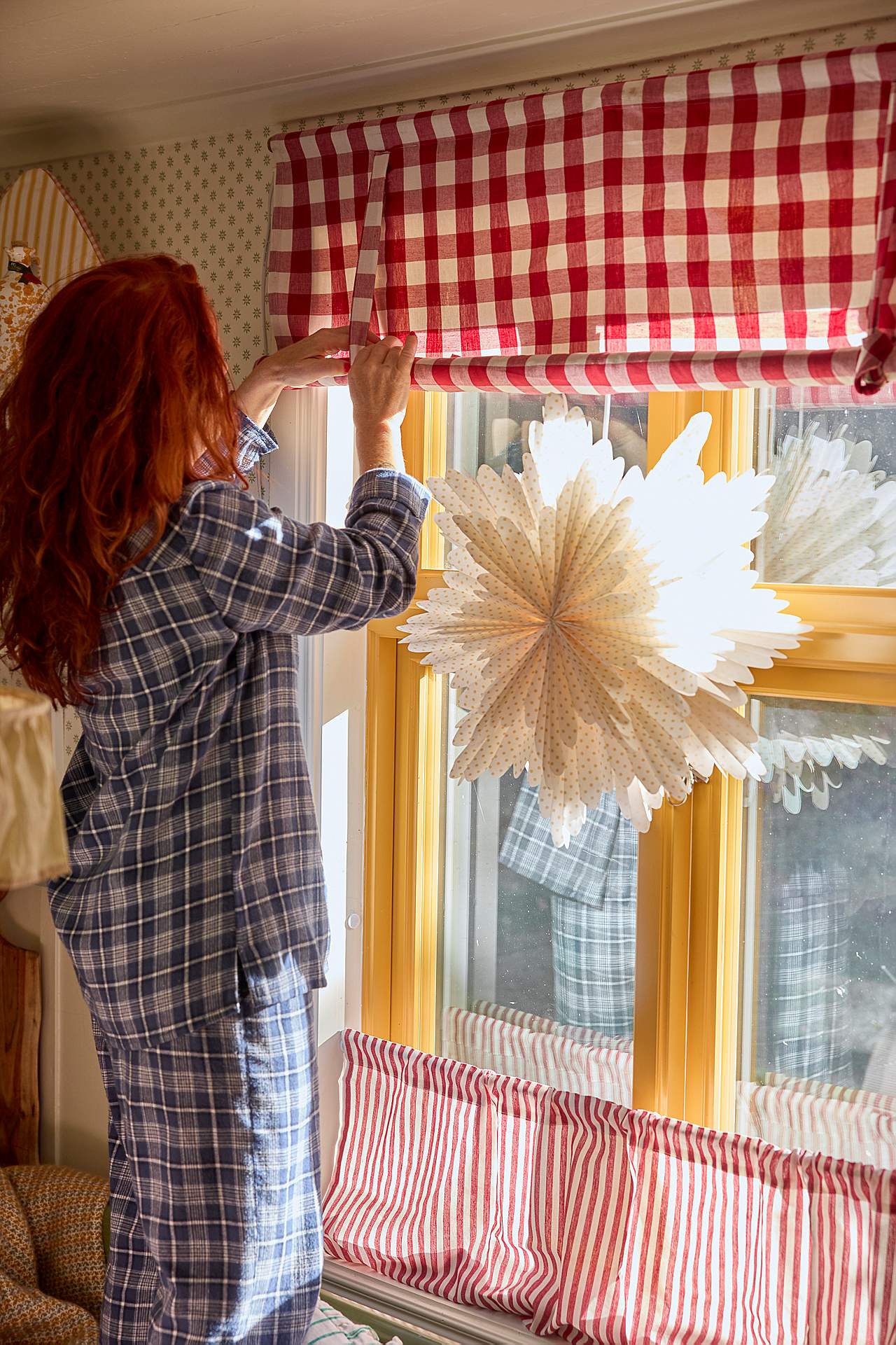 Vævet, ternet liftgardin