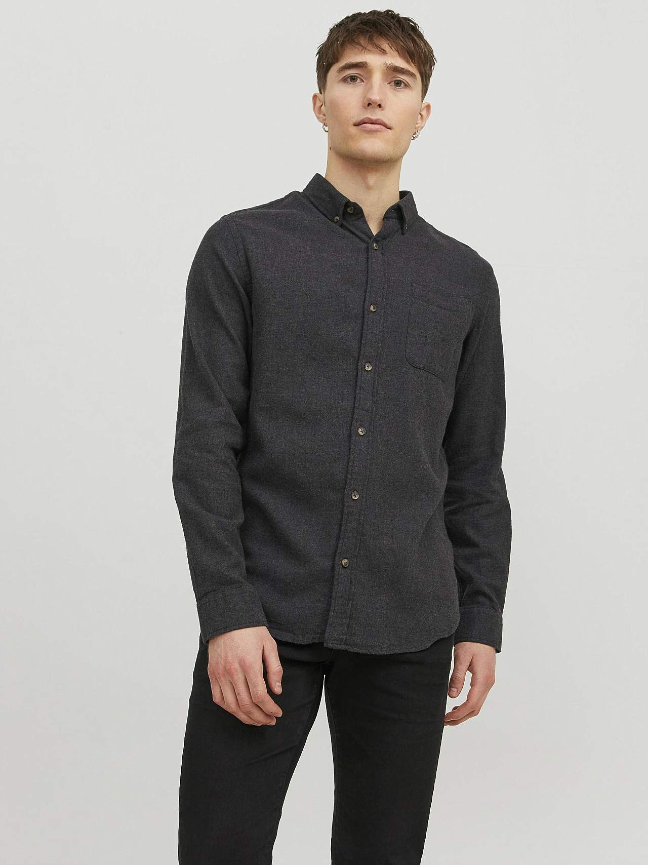 Stilren skjorte med button down flip