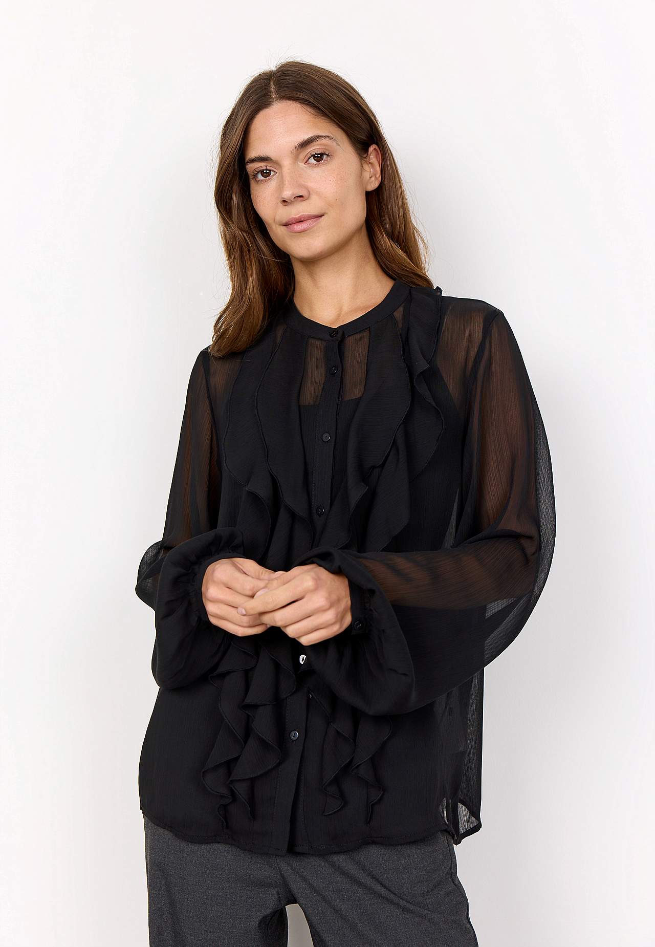 Chiffonbluse med volanter