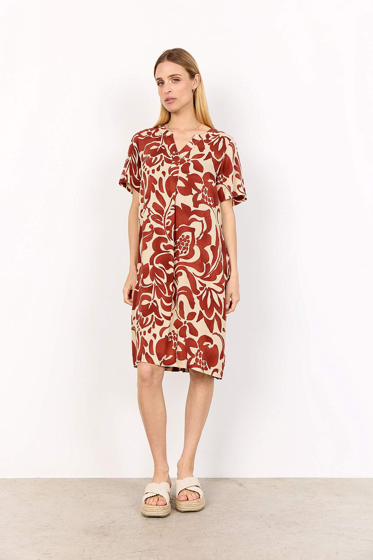 Vævet, mønstret viskosekjole