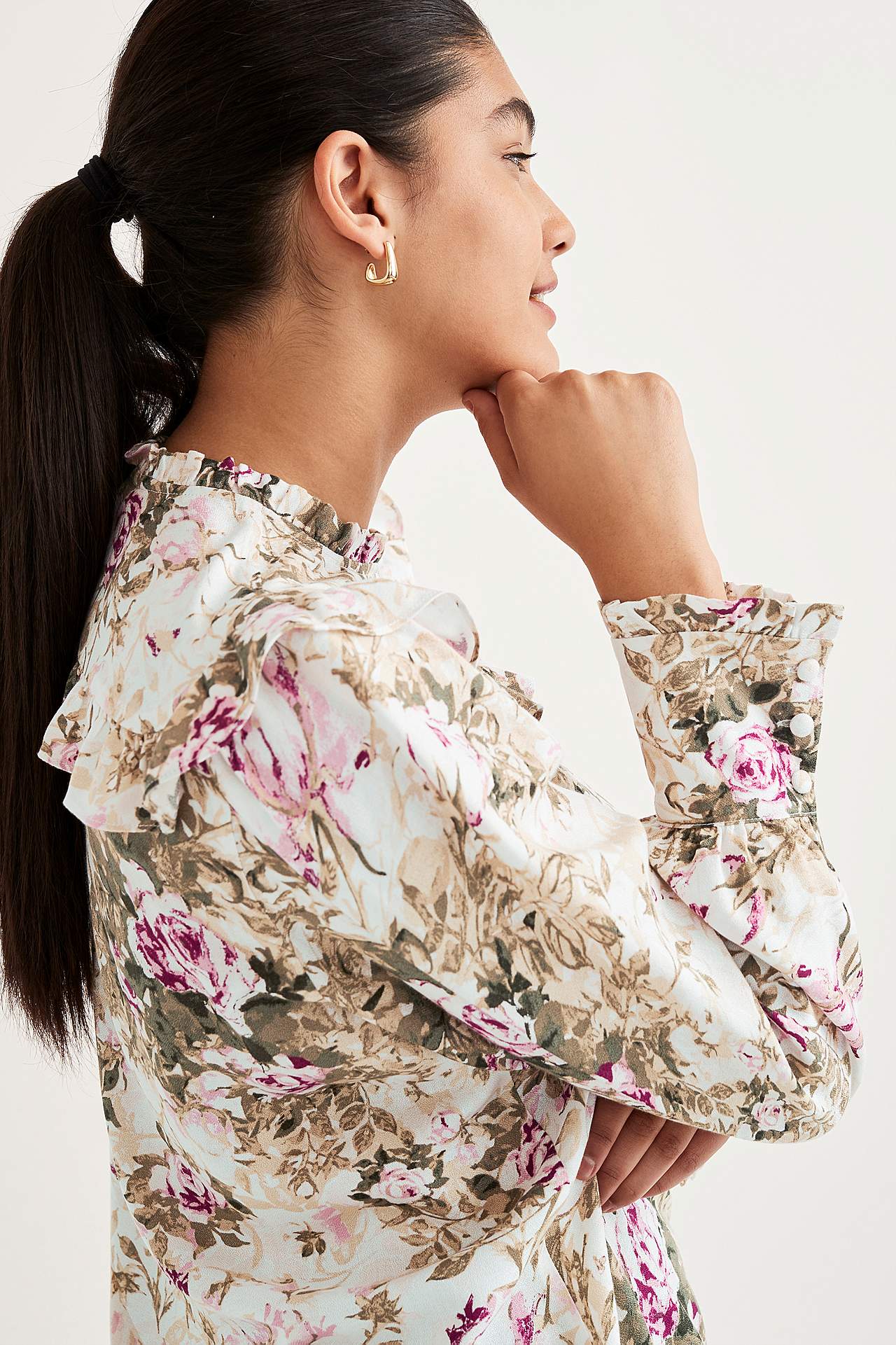 Mønstret bluse