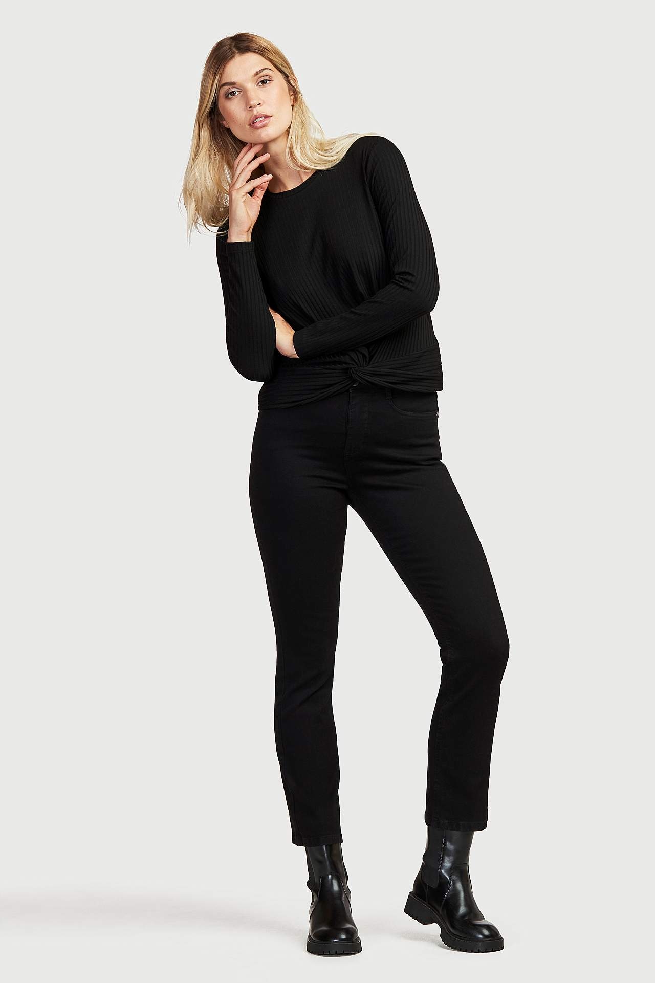 Lige jeans i økologisk bomuld