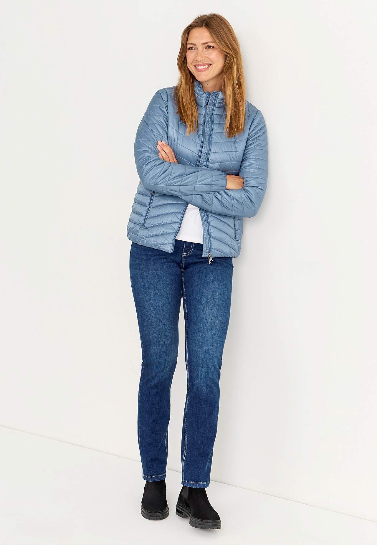 Skinnende letvægtsdunjakke