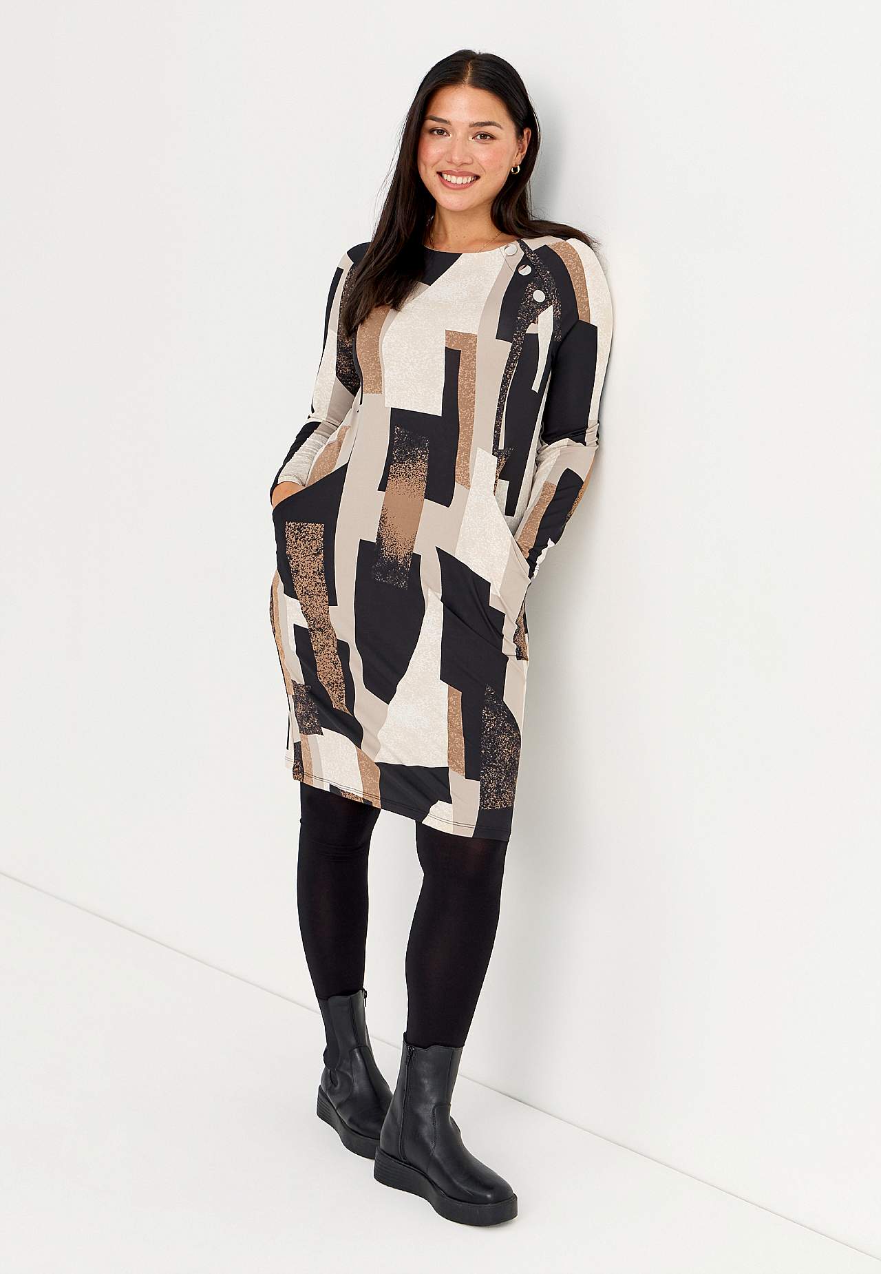 Mønstret jerseykjole med lommer