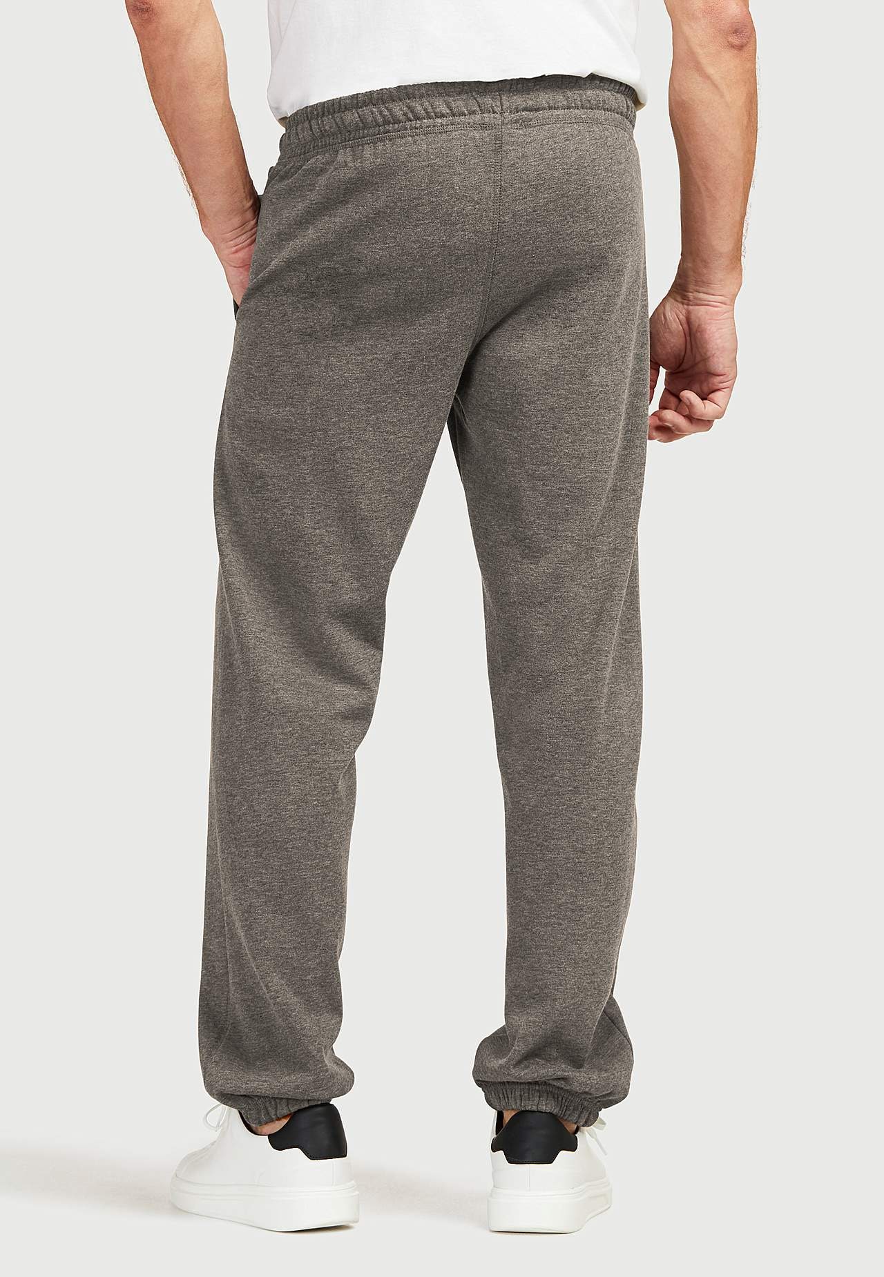 Joggingbukser med elastik på benafslutningerne