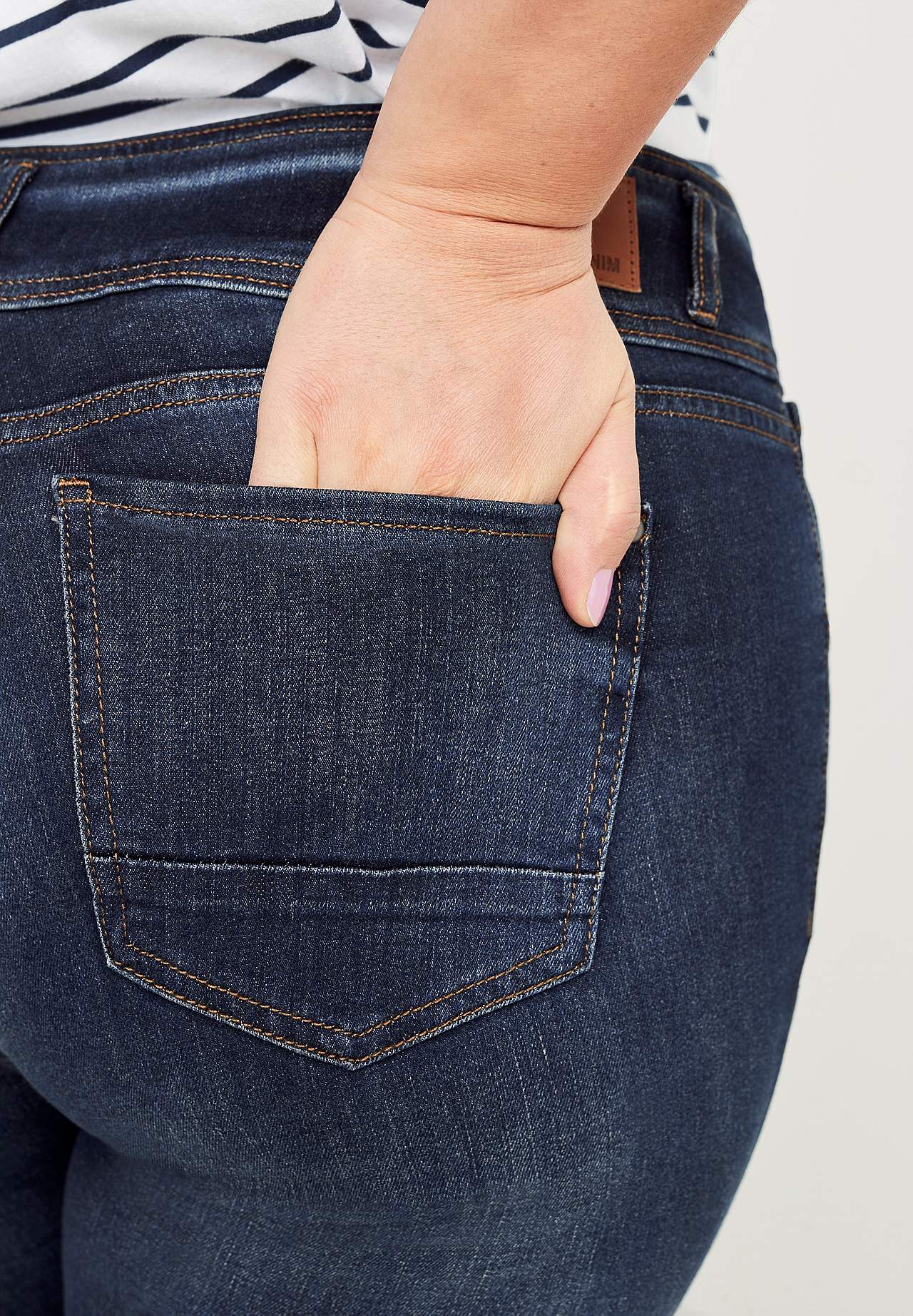Lige jeans med høj talje