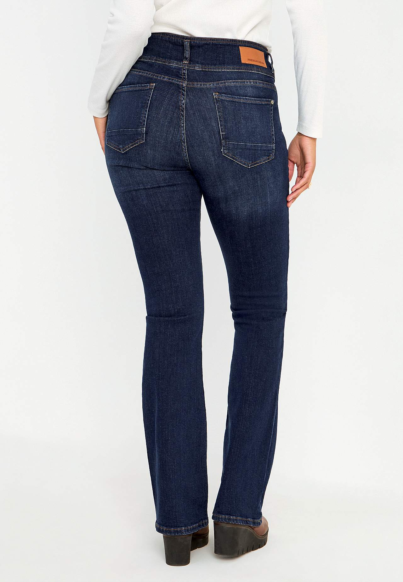 Bootcut jeans med høj talje