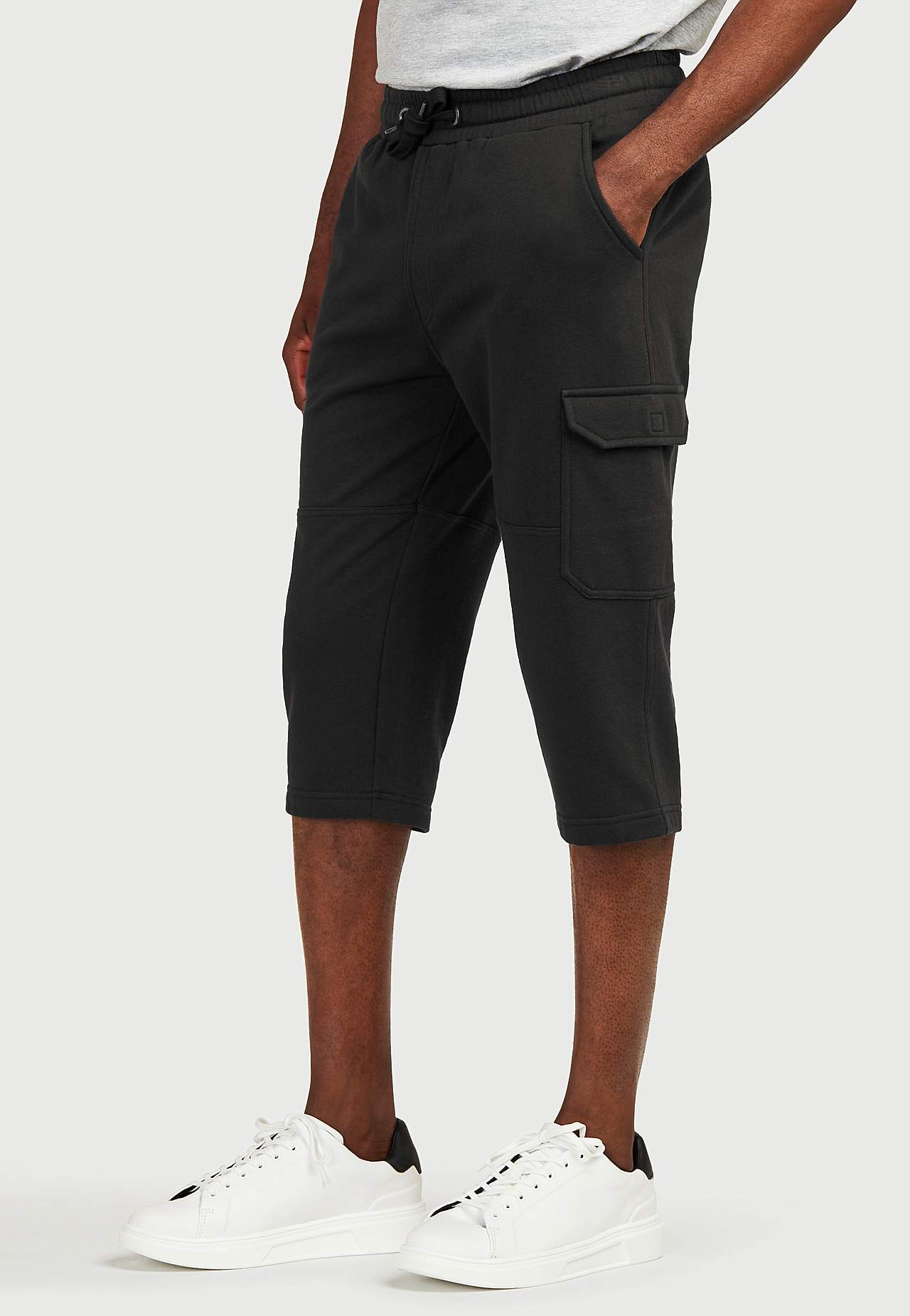 Lange sweatshirt-shorts med cargolommer Smarty