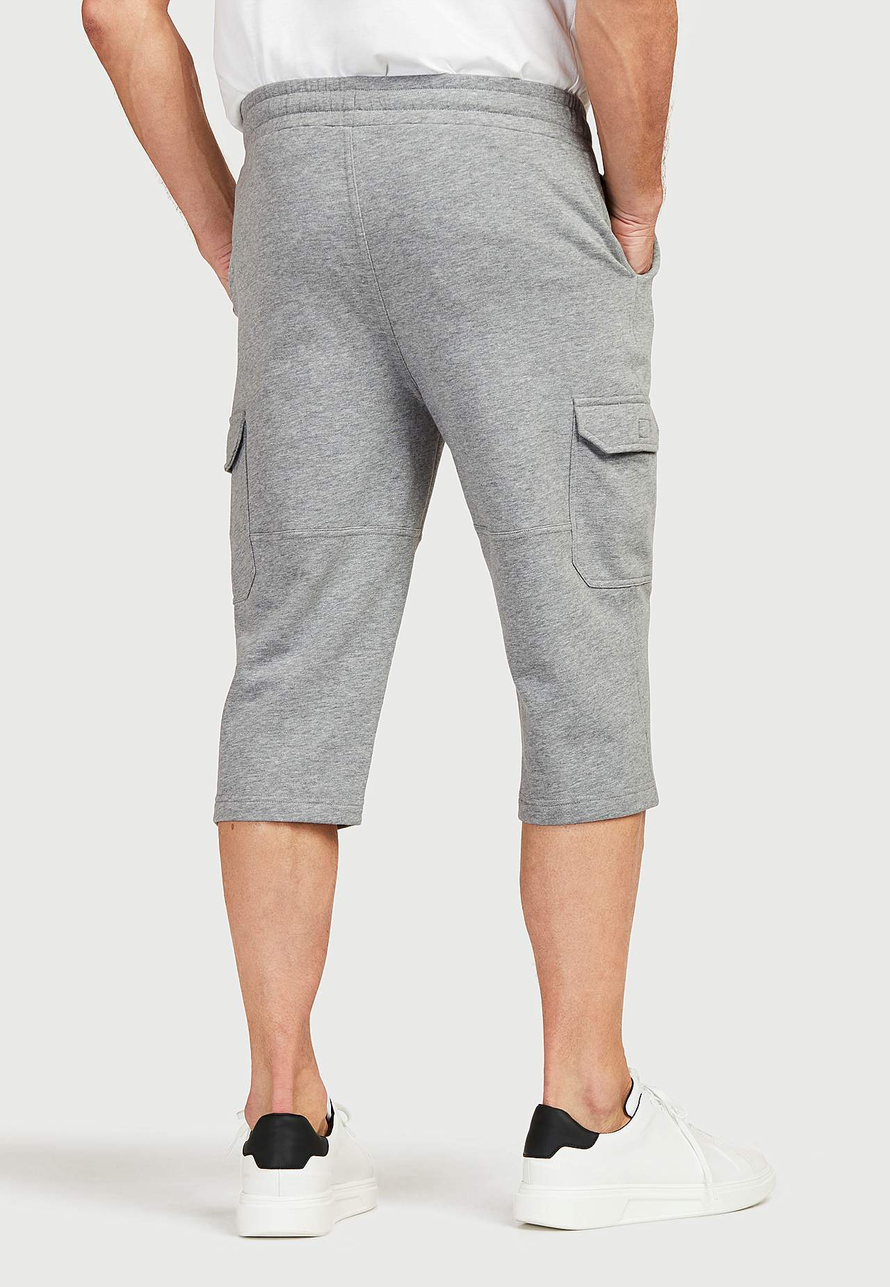 Lange sweatshirt-shorts med cargolommer Smarty