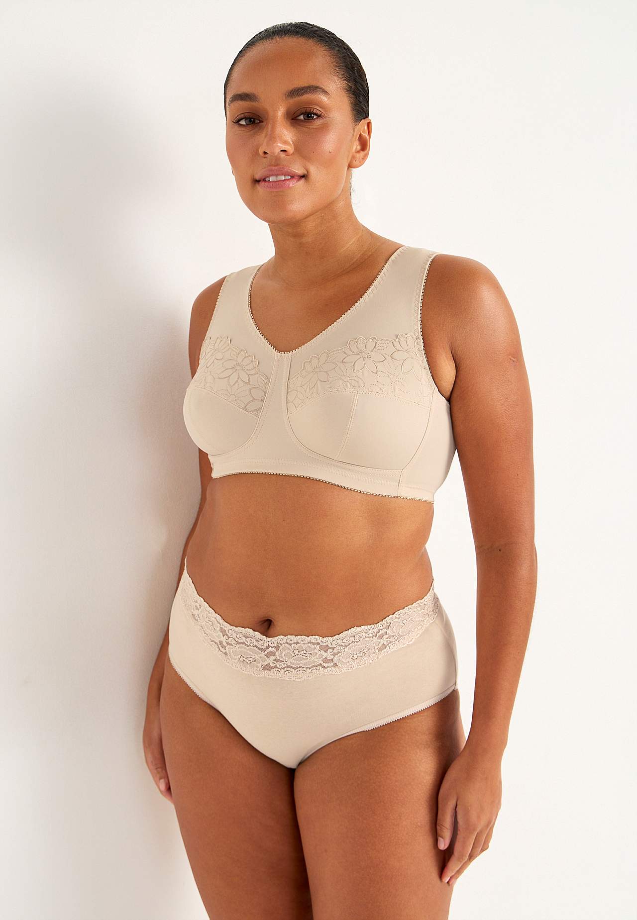Soft BH med broderi Lily 2-pack