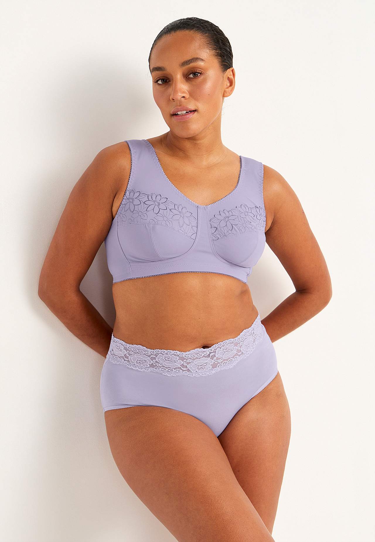 Soft BH med broderi Lily 2-pack
