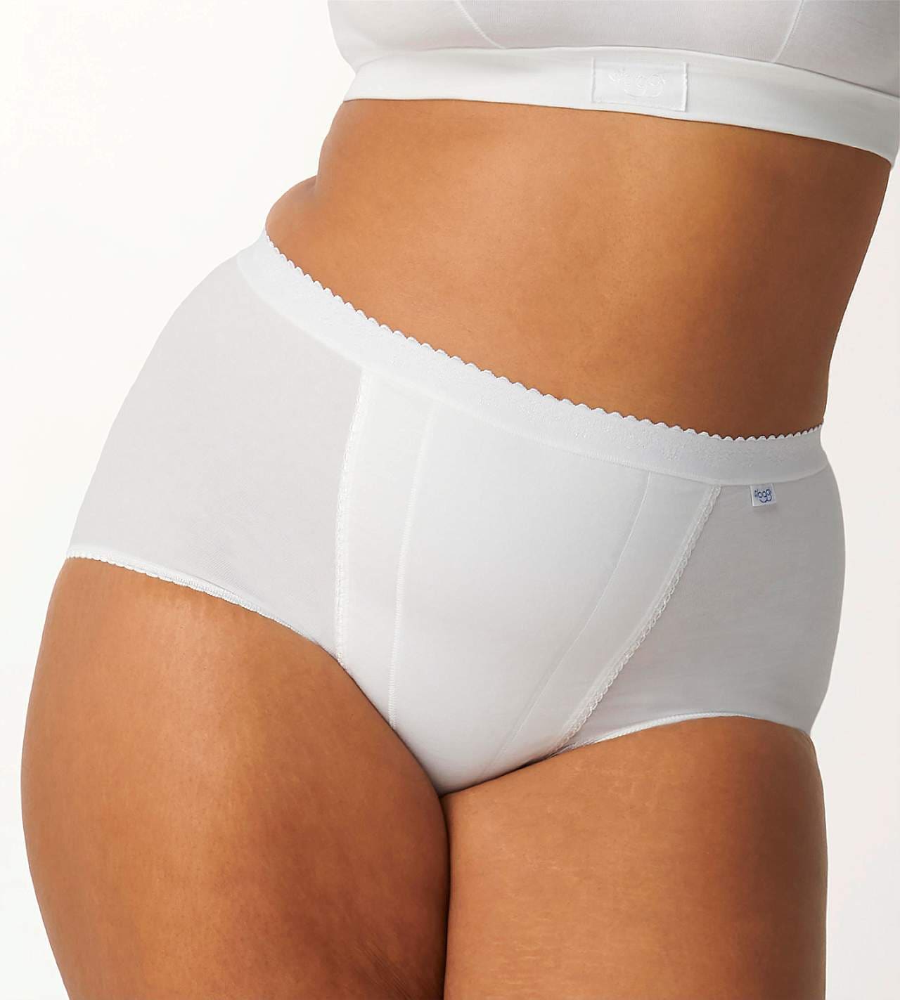Maxitrusse med en let shaping-effekt Control 2-pack