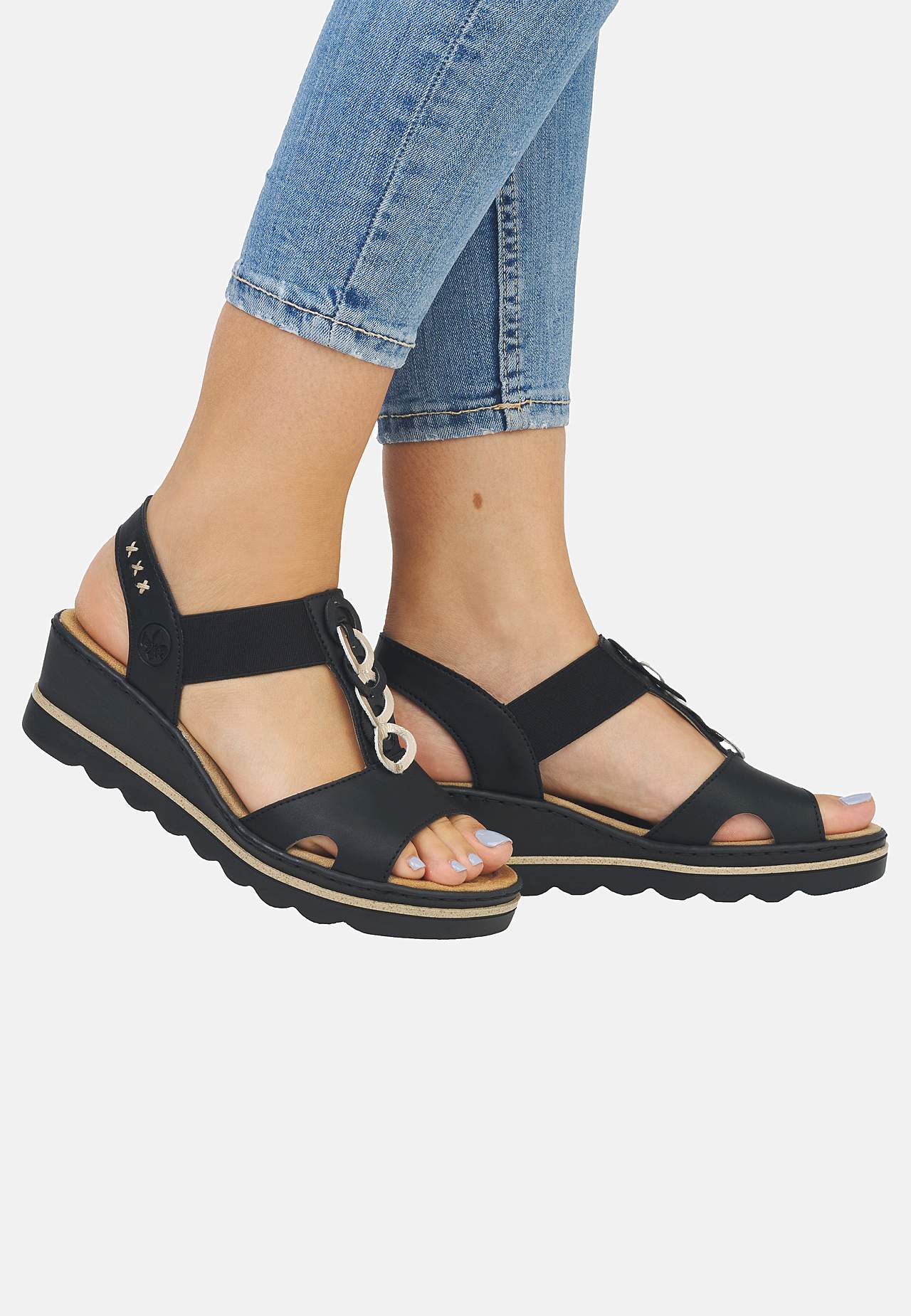 Sandal med hæl med wedgehæl