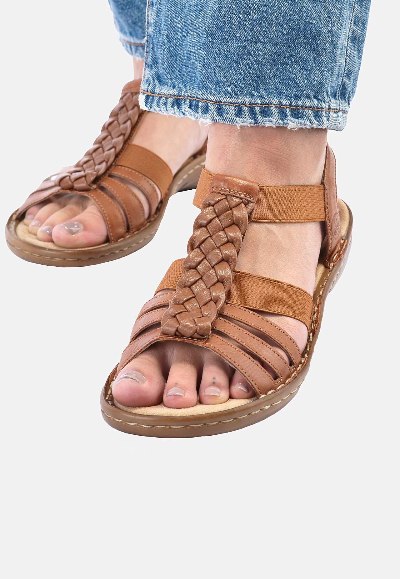 Sandal med flettede detaljer