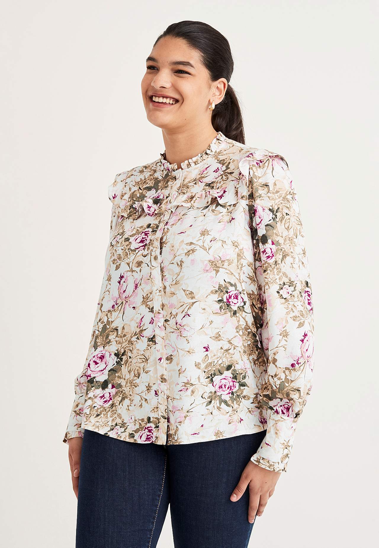 Mønstret bluse
