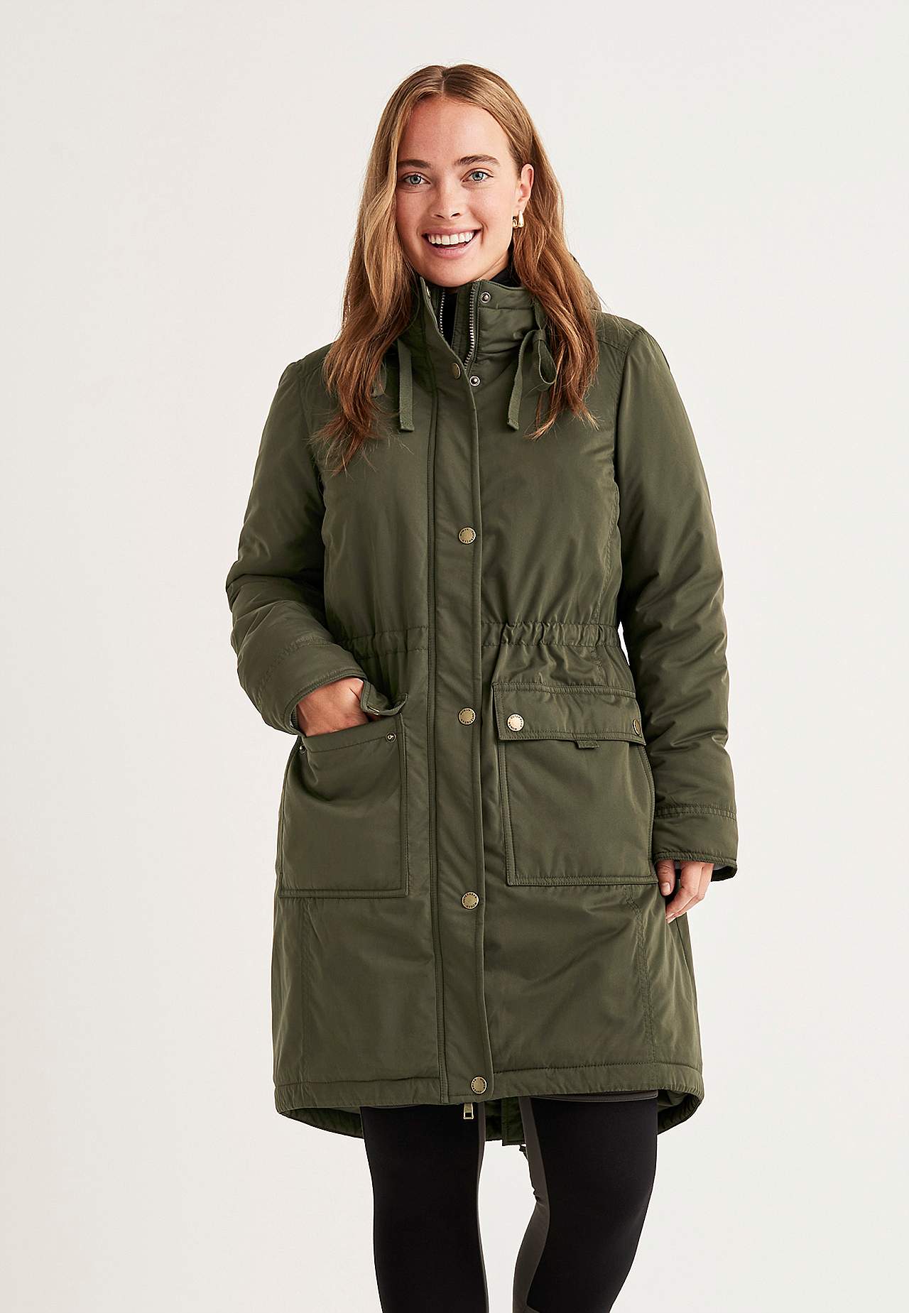 Parka med pileforet hætte