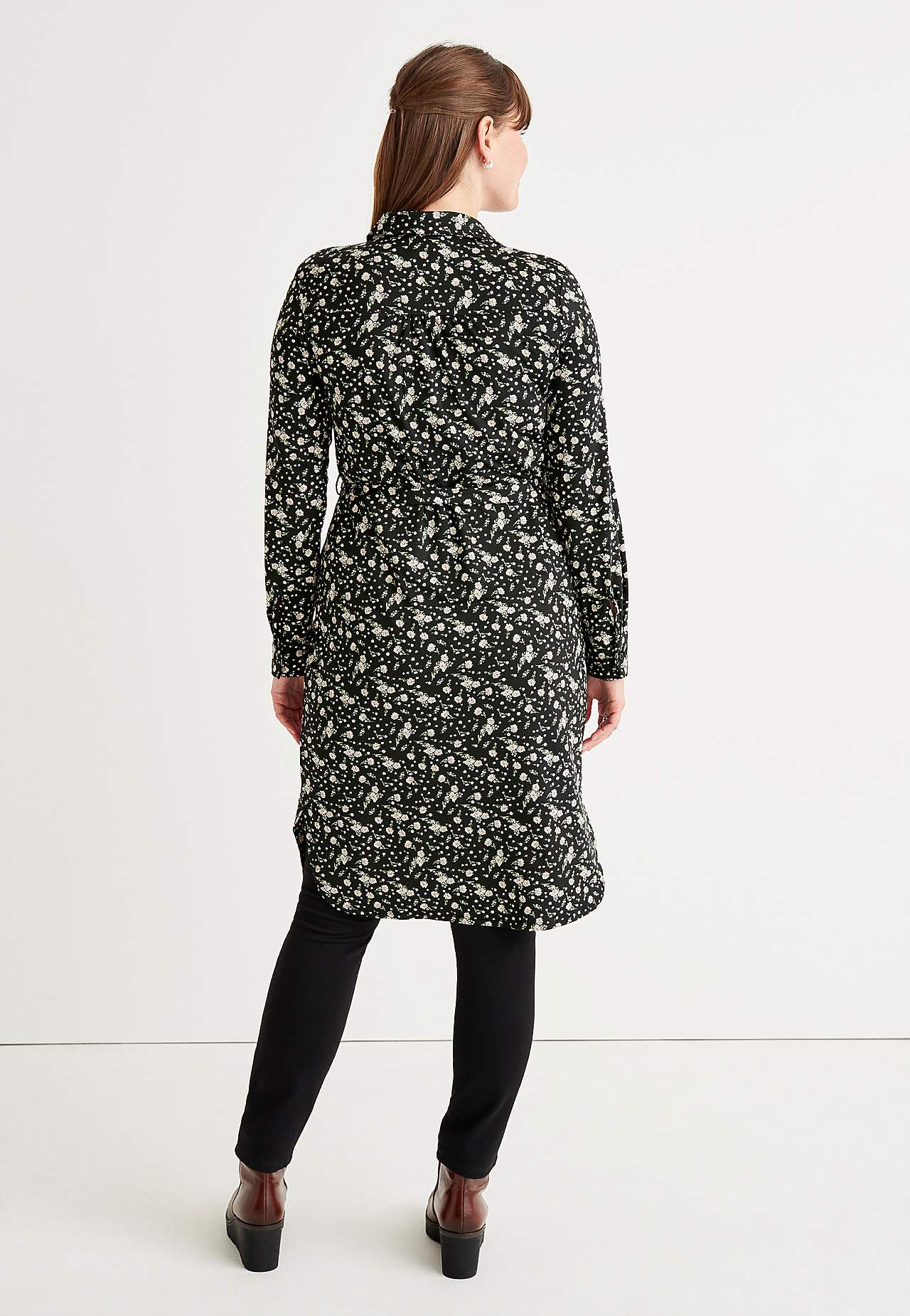 Mønstret skjortekjole