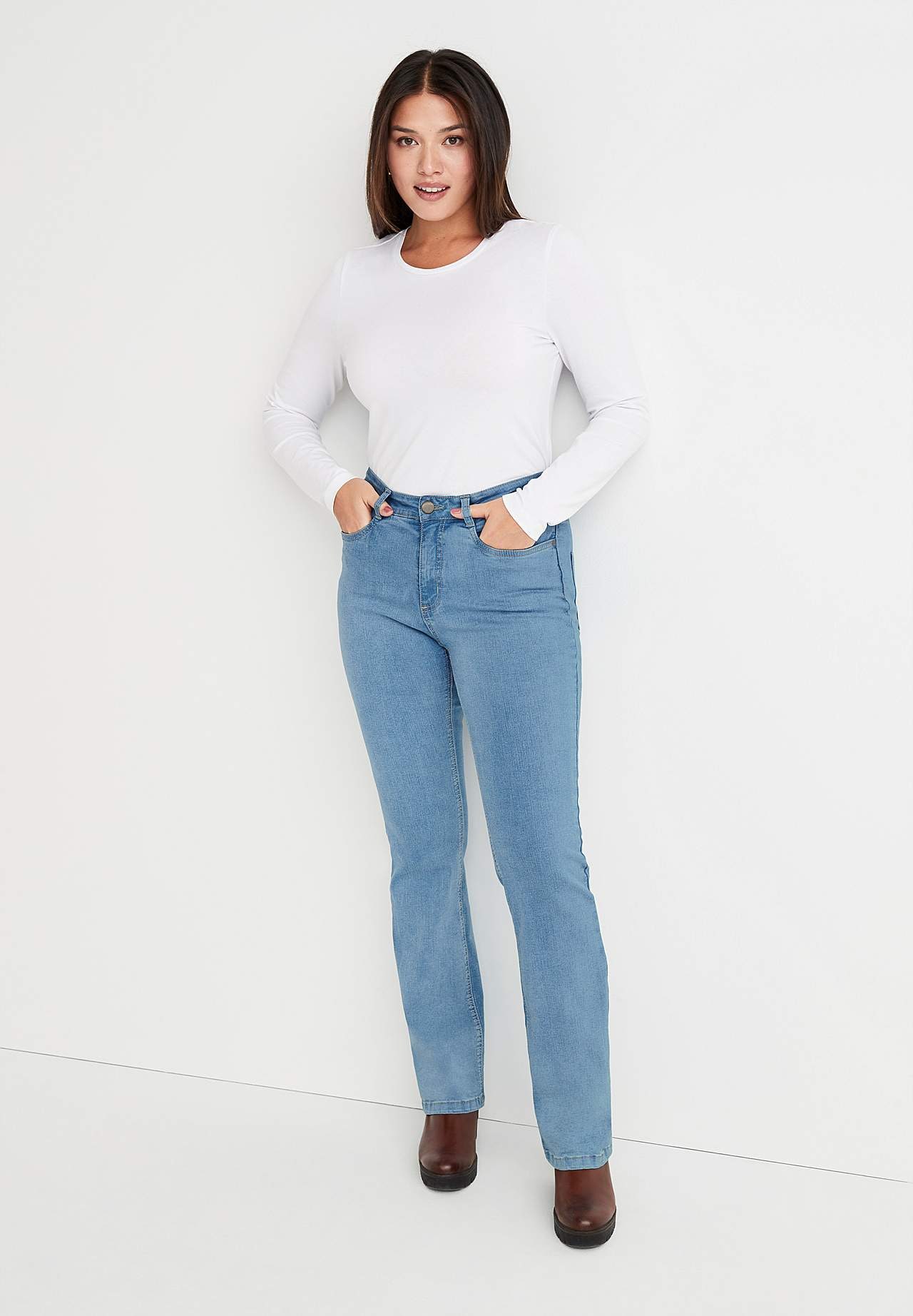 Let udsvingende jeans Nikita