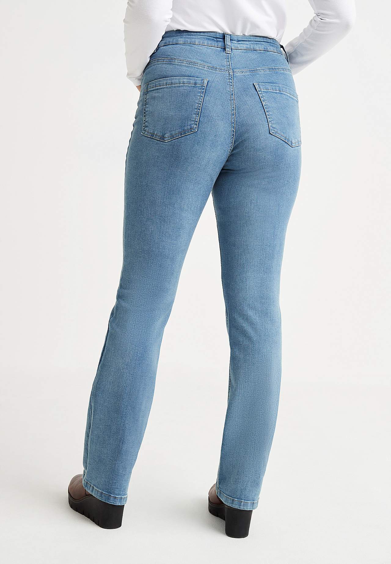 Let udsvingende jeans Nikita