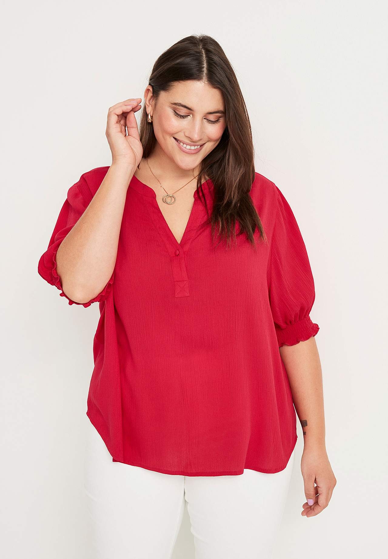 Kreppet bluse med smock