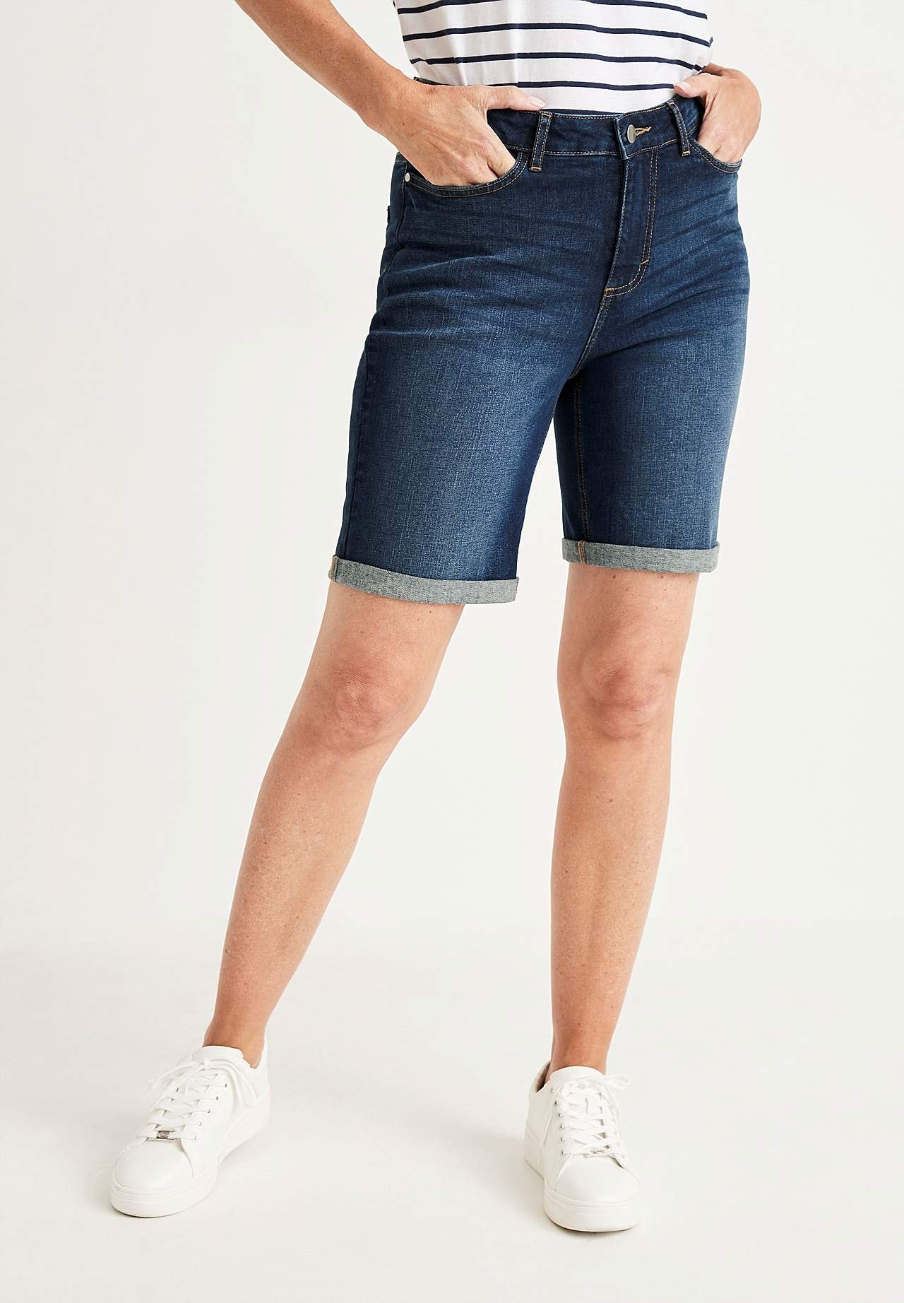 Denimshorts med komfortabelt stræk