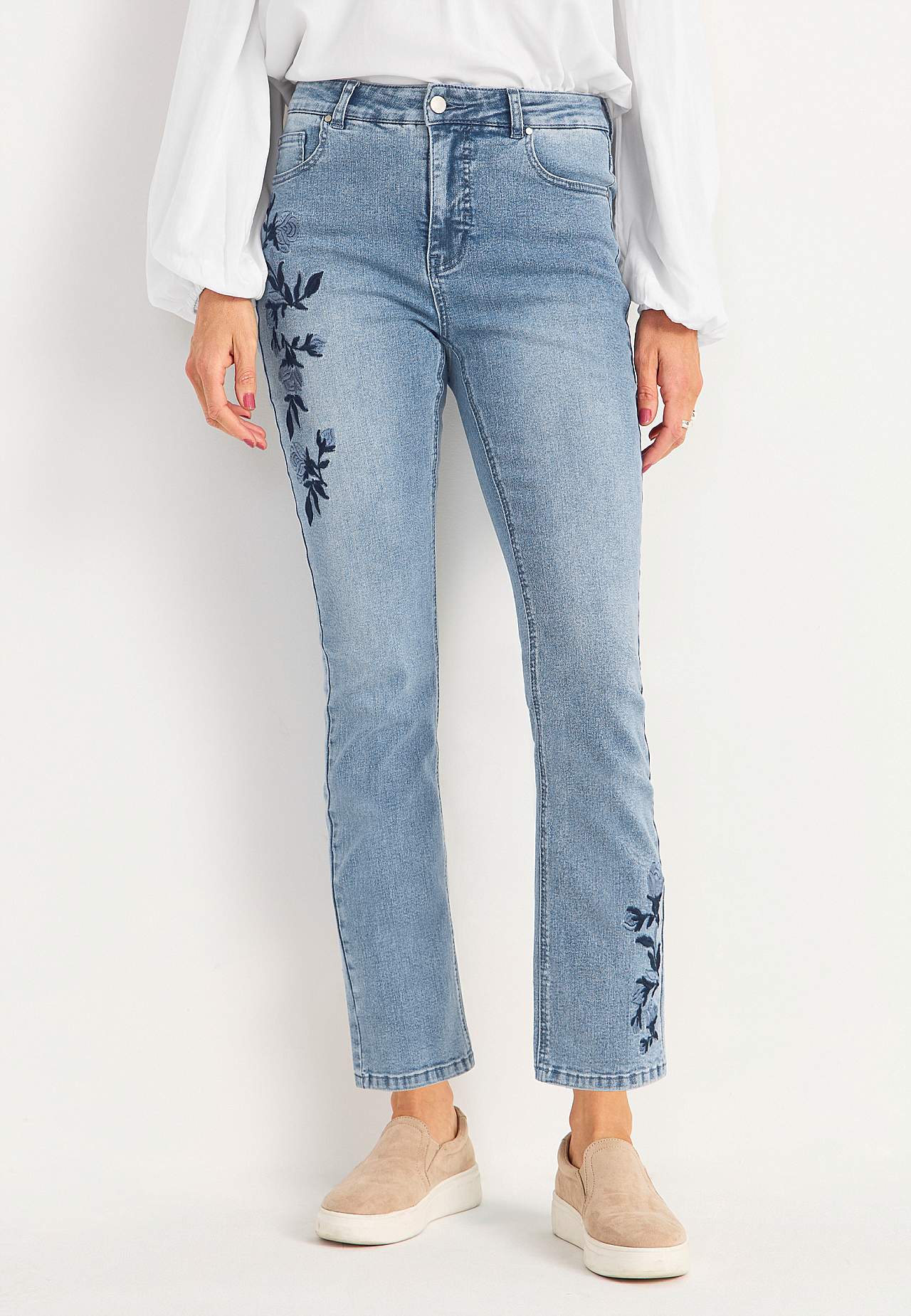 Ankeljeans med broderi