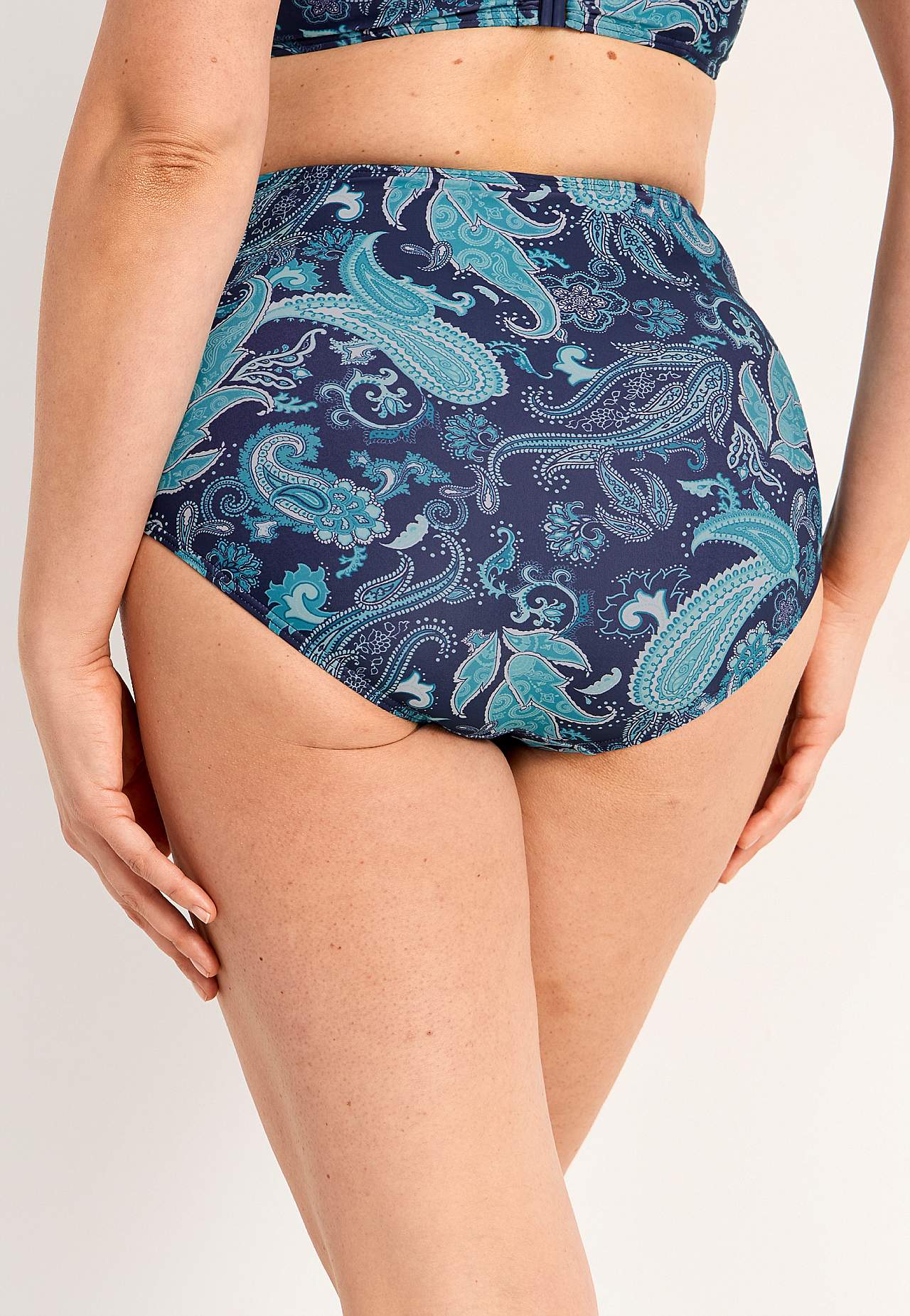 Bikiniunderdel med høj talje