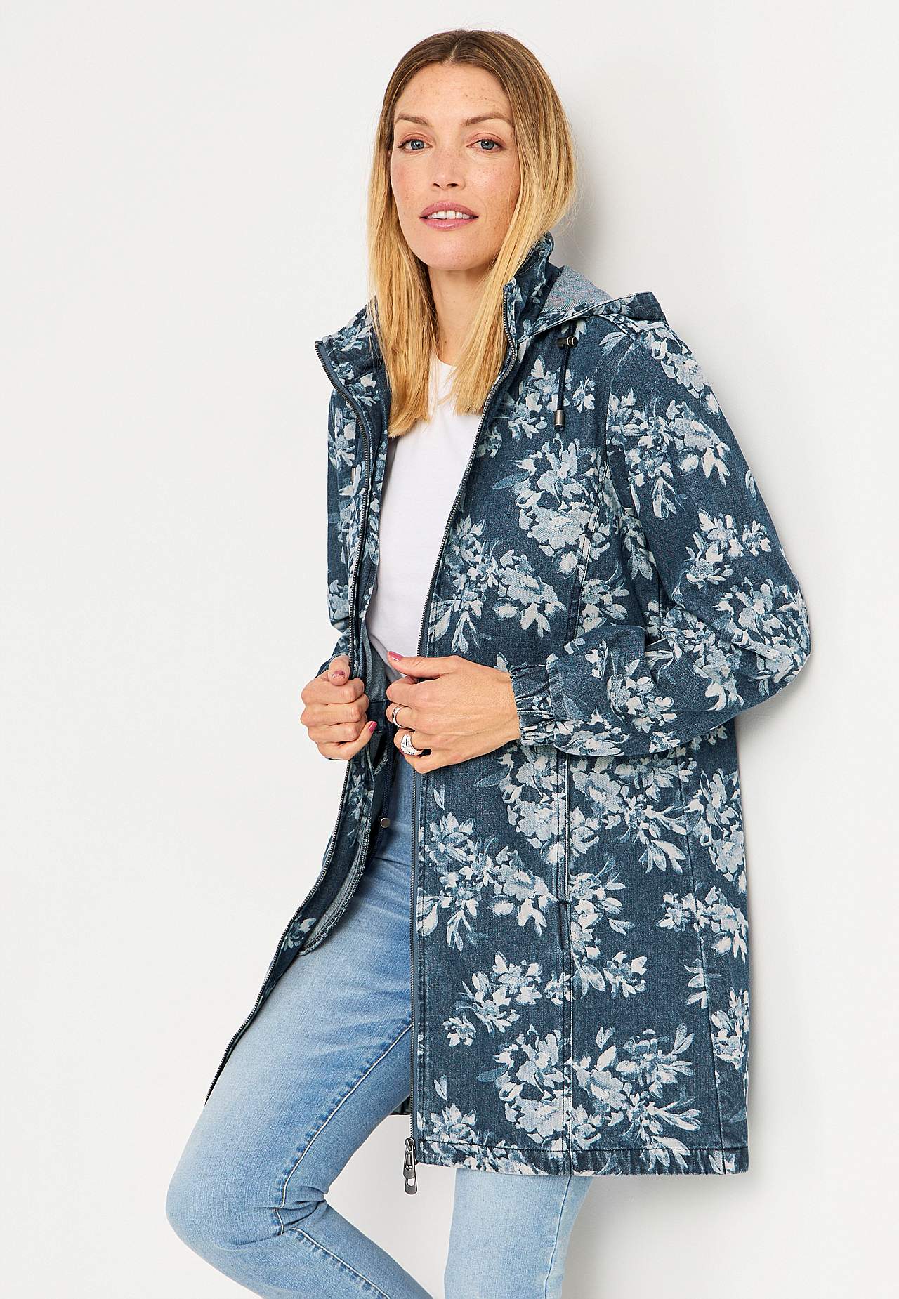 Mønstret parka i denim
