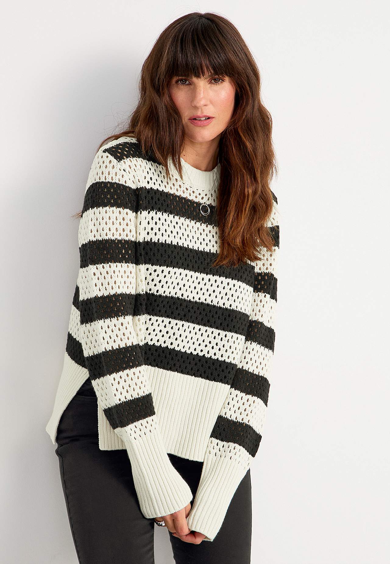 Mønsterstrikket, stribet trøje