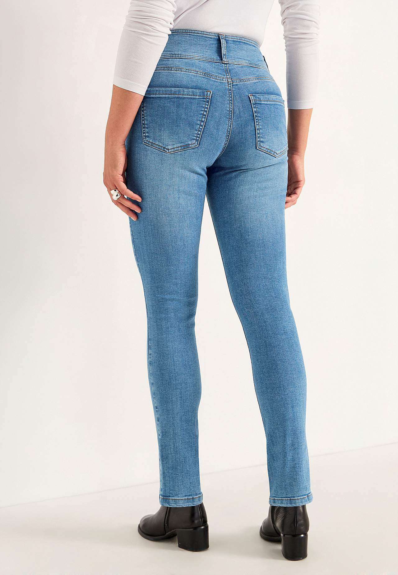 Smalle jeans med høj talje - tre længder