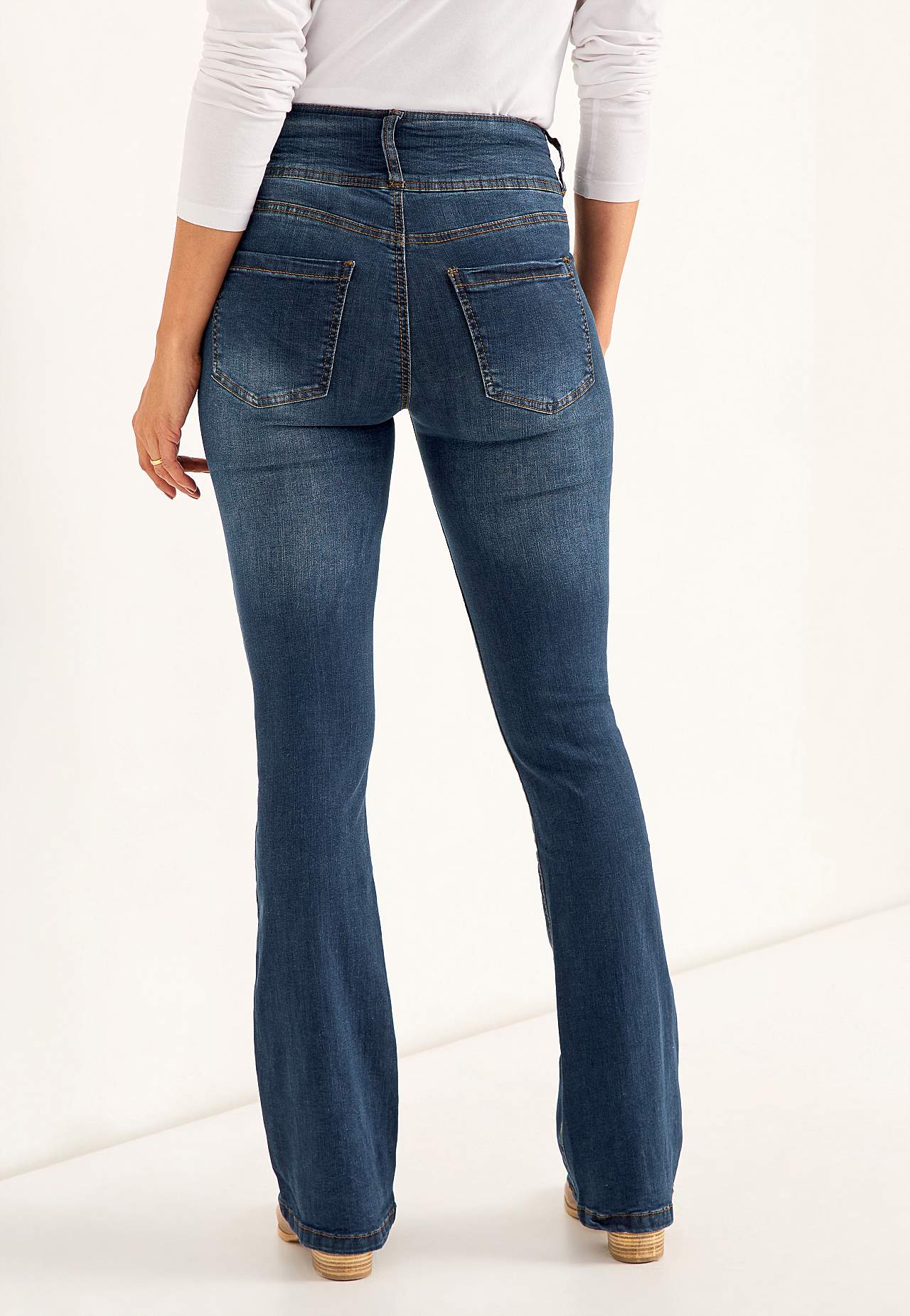 Bootcut jeans med høj talje